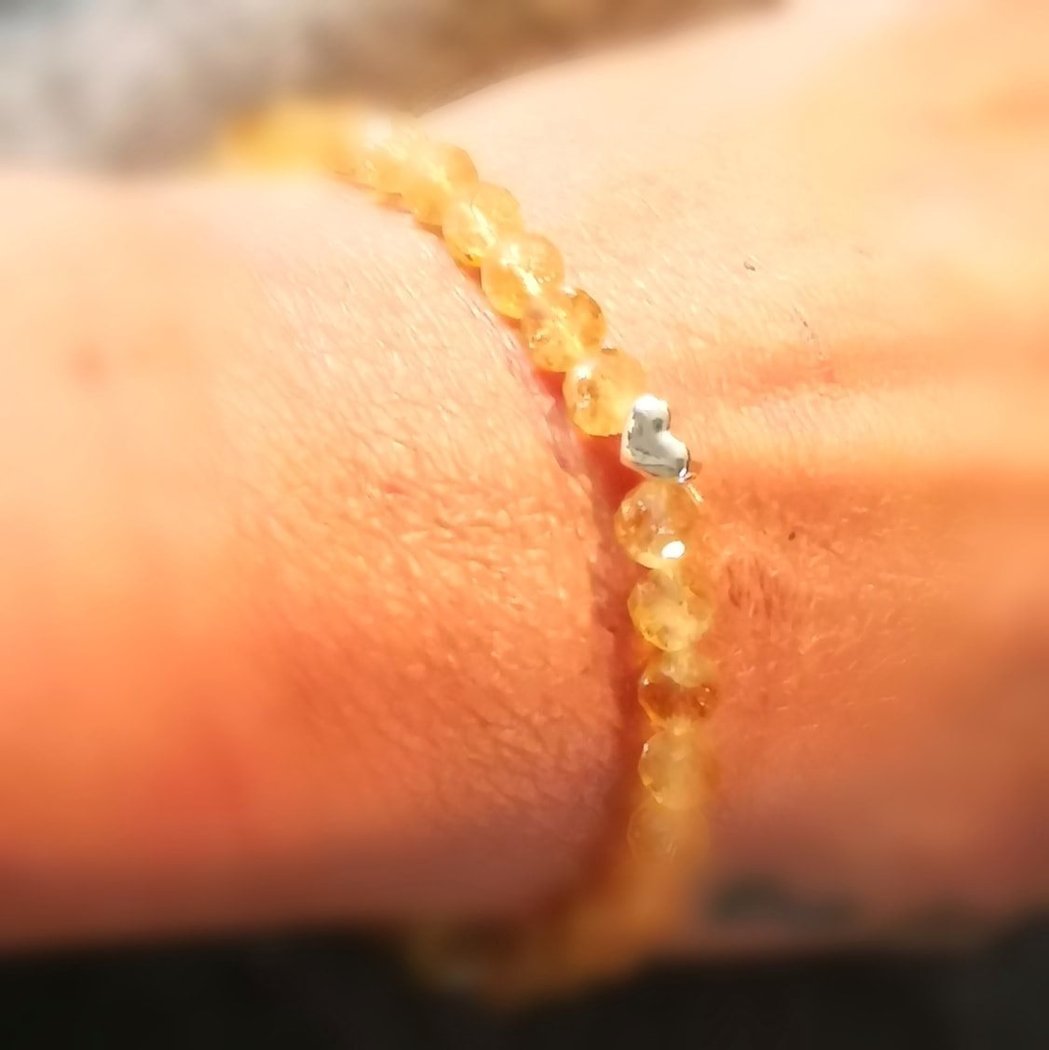 Citrin Sonnenlicht Karma Edelstein Armband #mitHerz, standhaft optimistisch