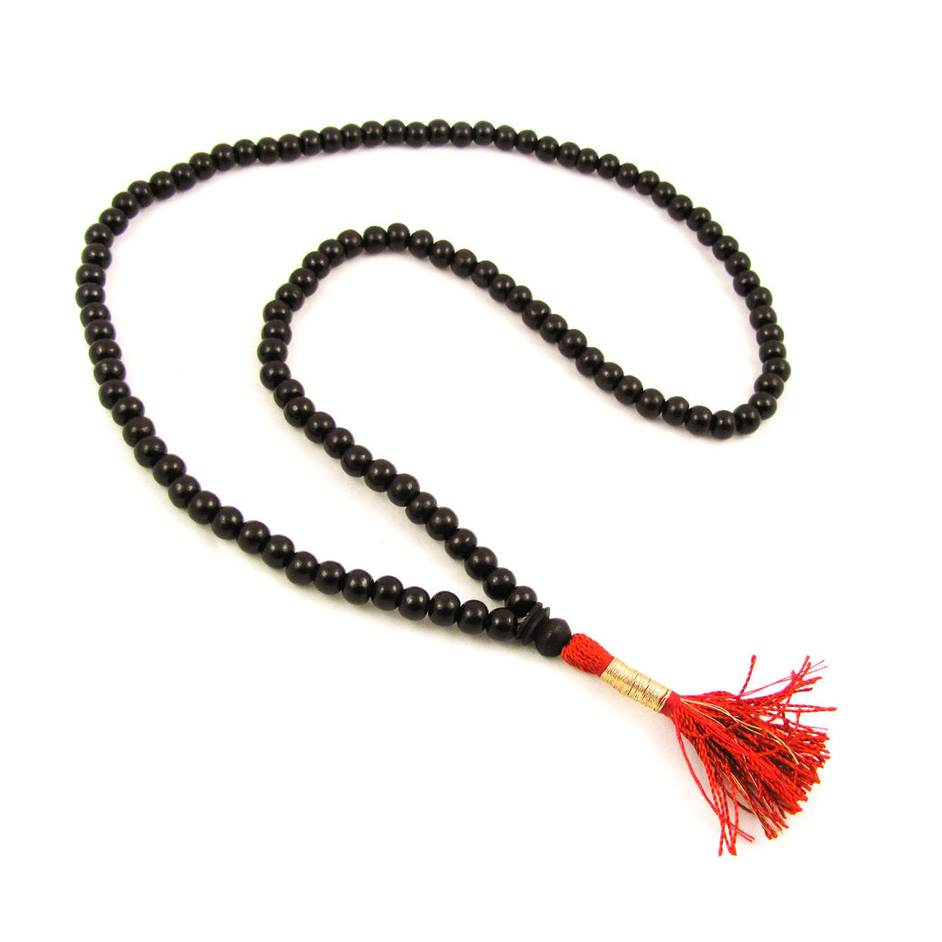 Rosenholz-Mala, Gebetskette mit roter Quaste