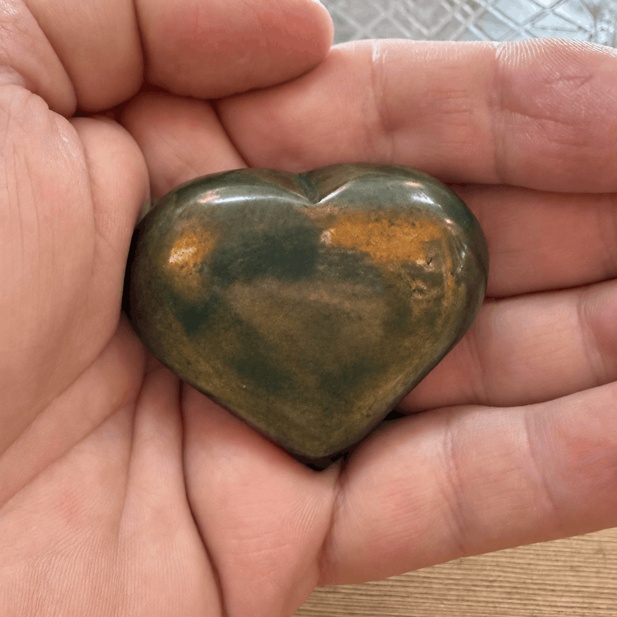 Massives Pyrit Edelstein Herz – Erfolg, Selbstvertrauen & innere Kraft - Meditation Reiki Yoga