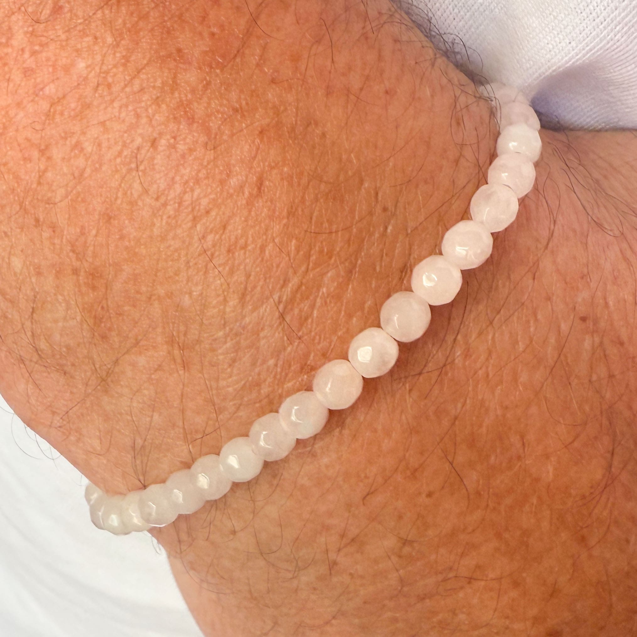💖 Rosenquarz Edelstein Armband 4 mm – Liebe, Harmonie & Herzensöffnung