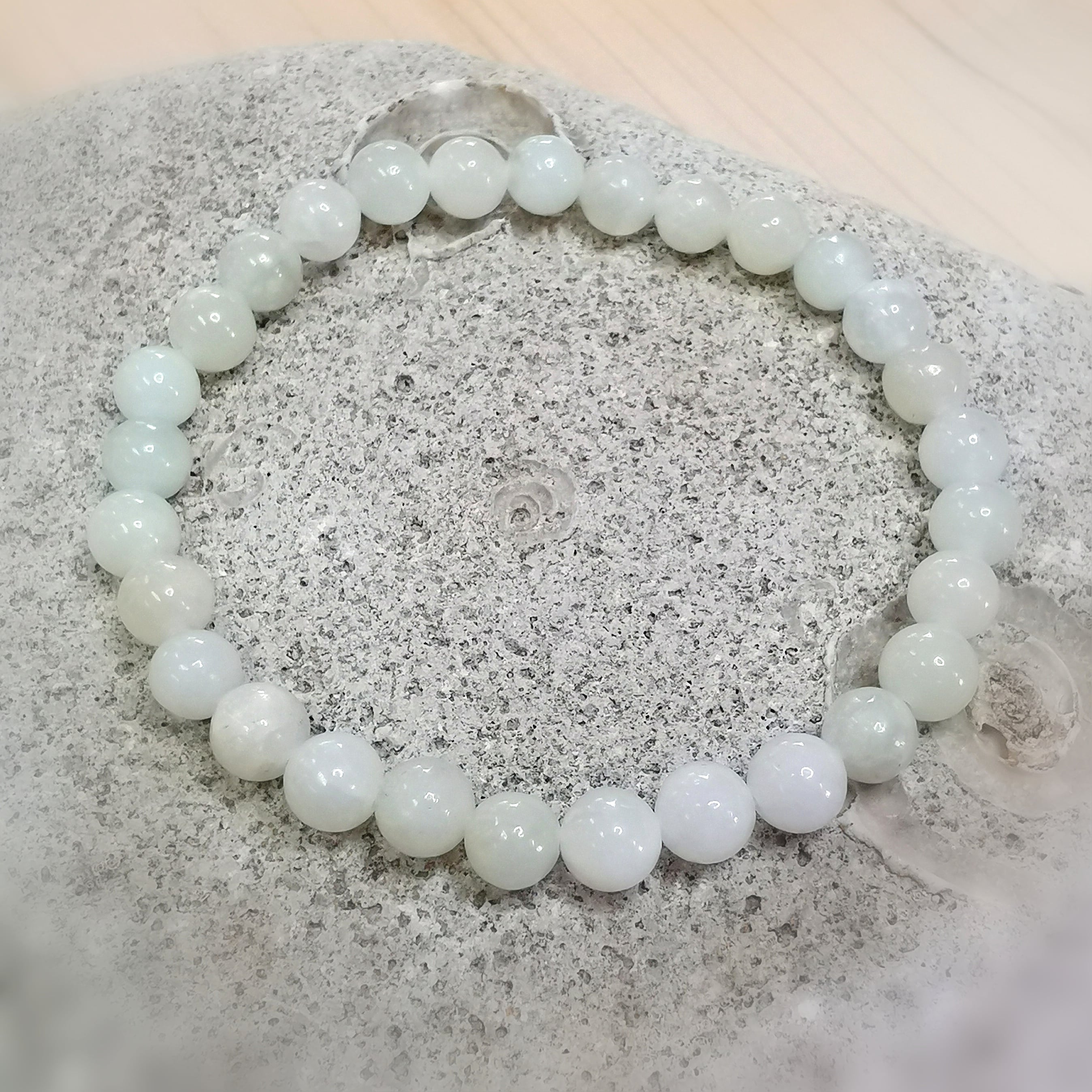 Serpentin Jade hell grün, Edelstein Klassiker, Karma Herz Chakra Schmuck, geweiht - Gesundheit