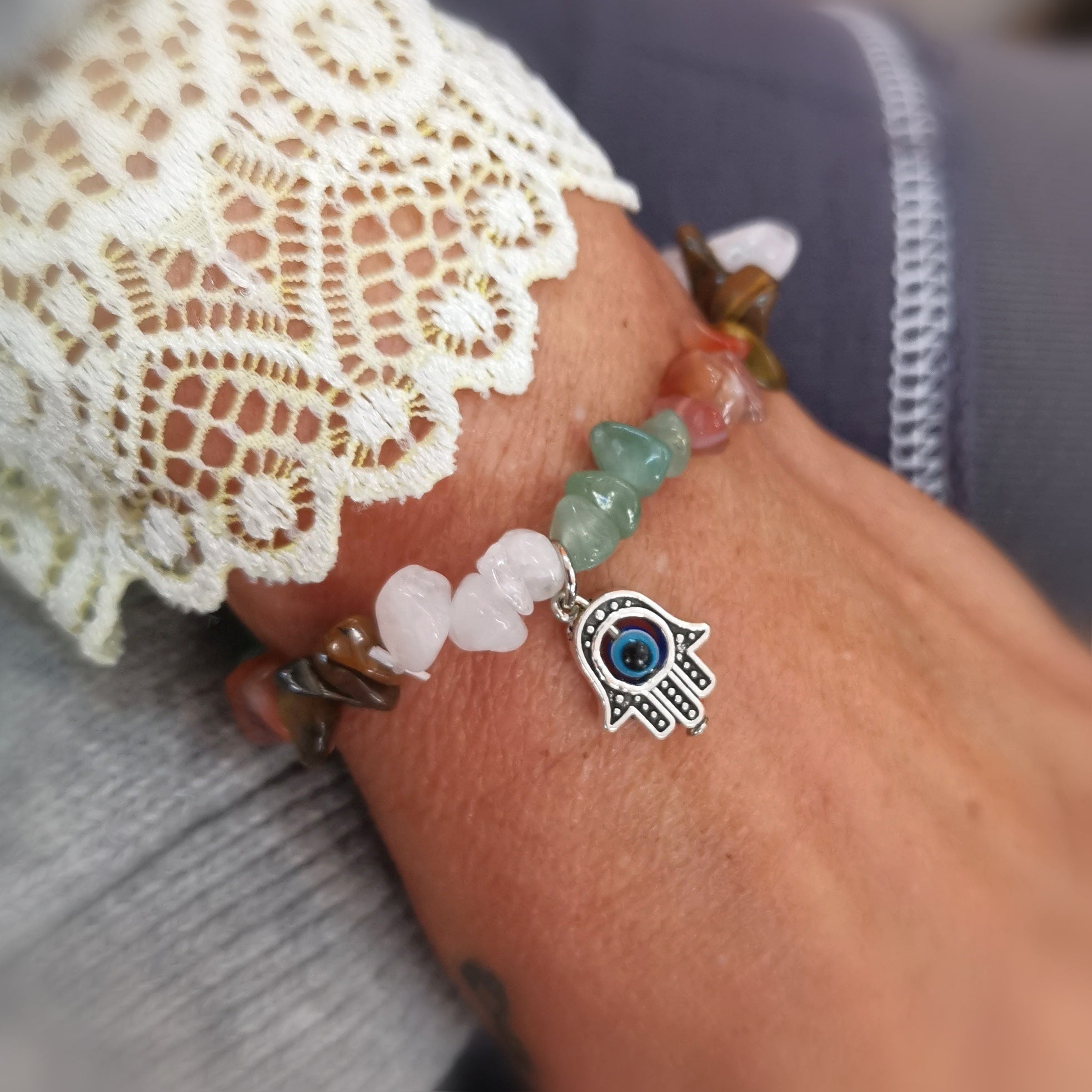 Mut Liebe Kraft Edelstein mix Karma Chakra Armband, Auge von Nazar, türkisches Auge