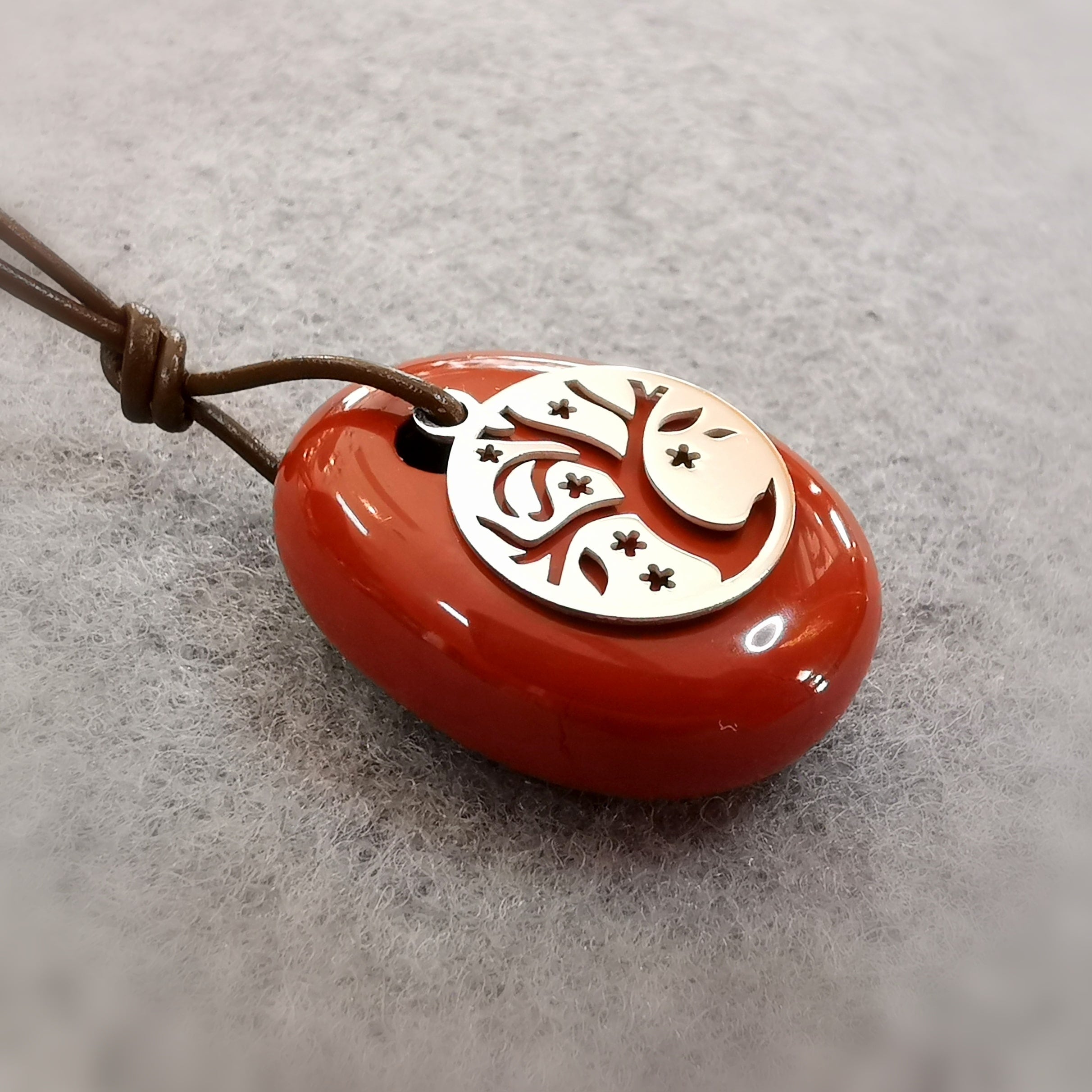 Lebensbaum Jaspis Rot Edelstein Symbol Karma Heilstein Leder Kette - Wachstum und Kraft