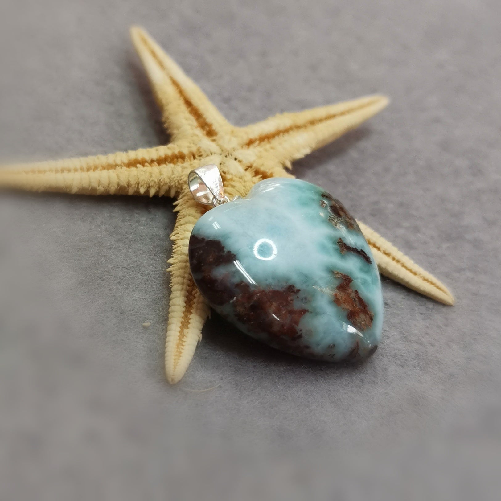 Larimar Edelstein Herz, A Heilstein Qualität, Karma Chakra Anhänger, geweiht - Sanftheit