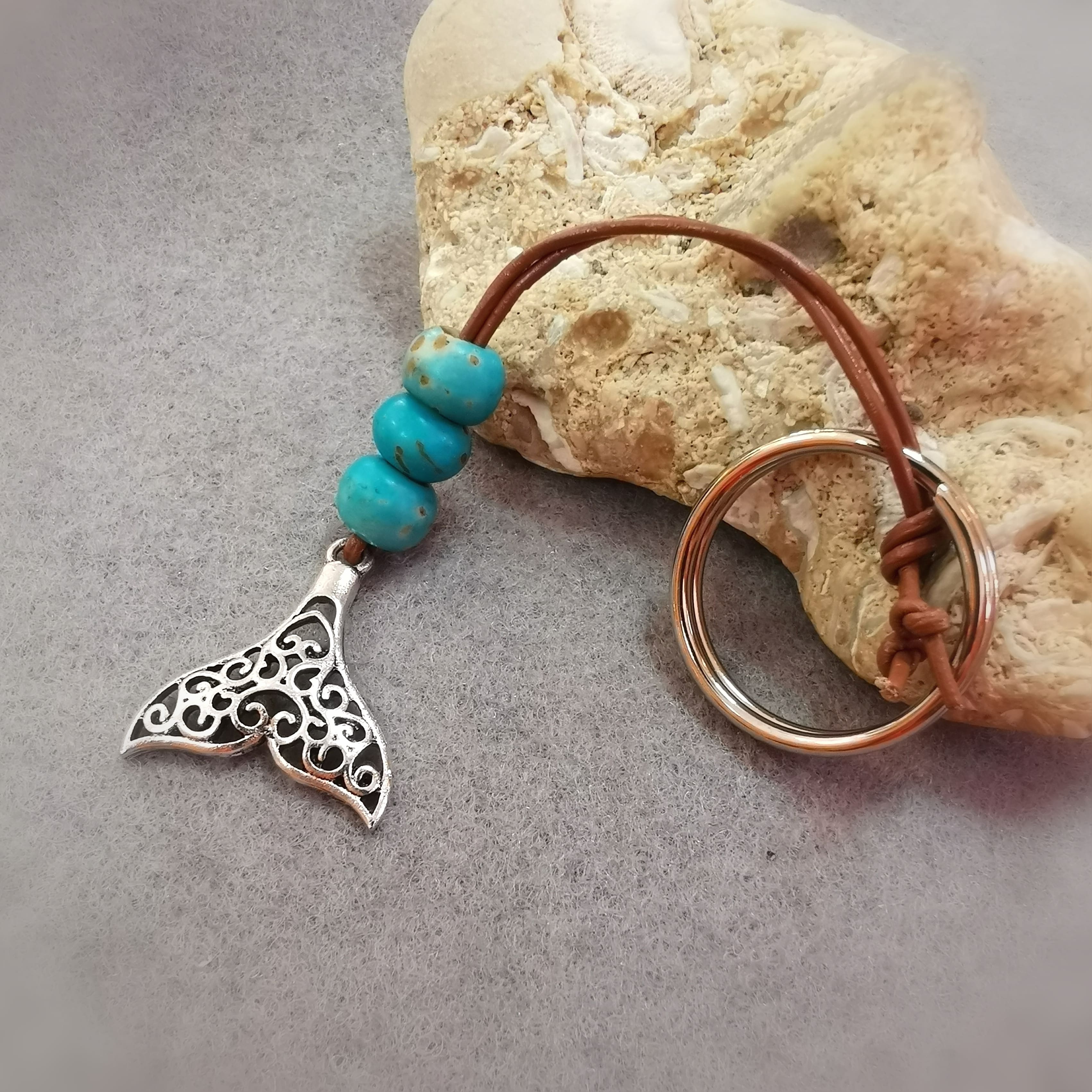 Whale tail power animal hippie design charm, keychain bijou metal leather, consecrated, new ways