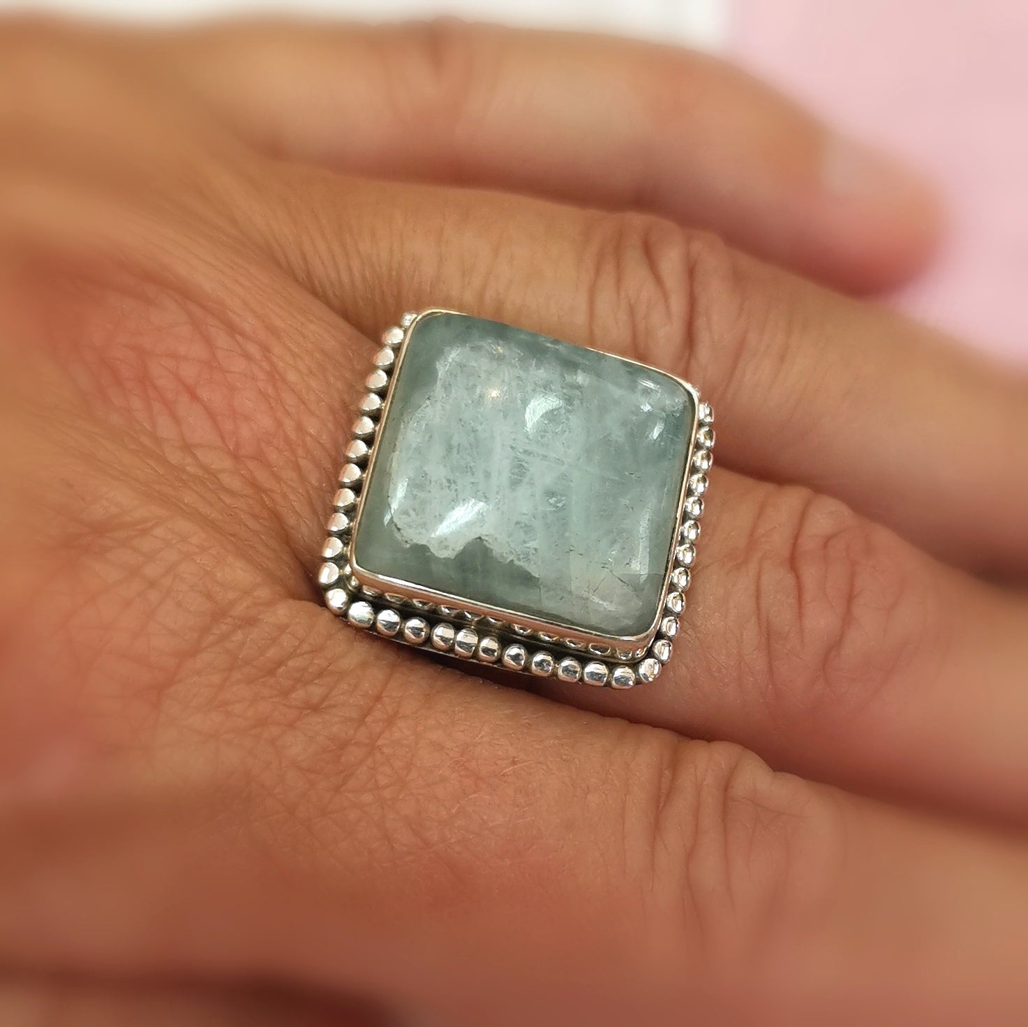 Aquamarin Beryll blau Edelstein Boho Karma Fingerring quadrat, Sterlingsilber Heilstein Ring, Lebensfreude