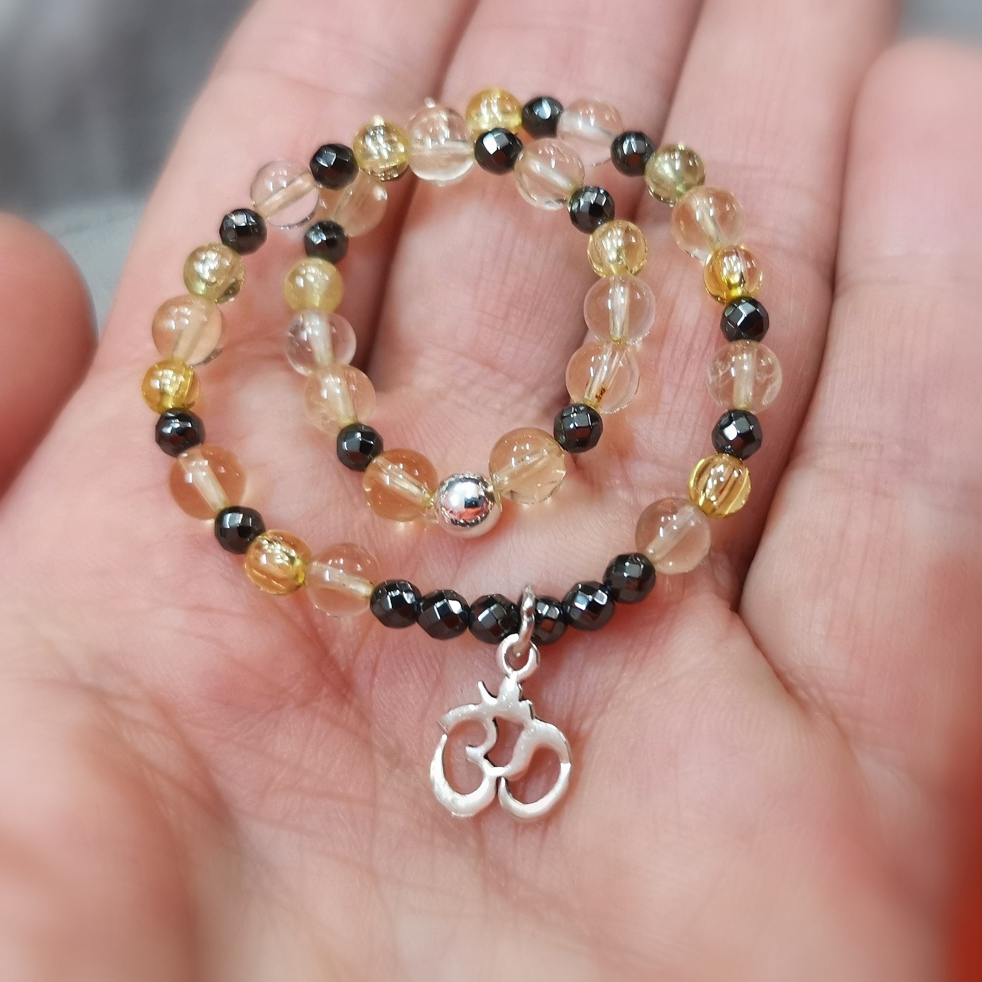 Om Chakra Schmuck, Goldberyll Citrin Hämatit Edelstein Sterlingsilber Karma Armband geweiht, Innere Kraft