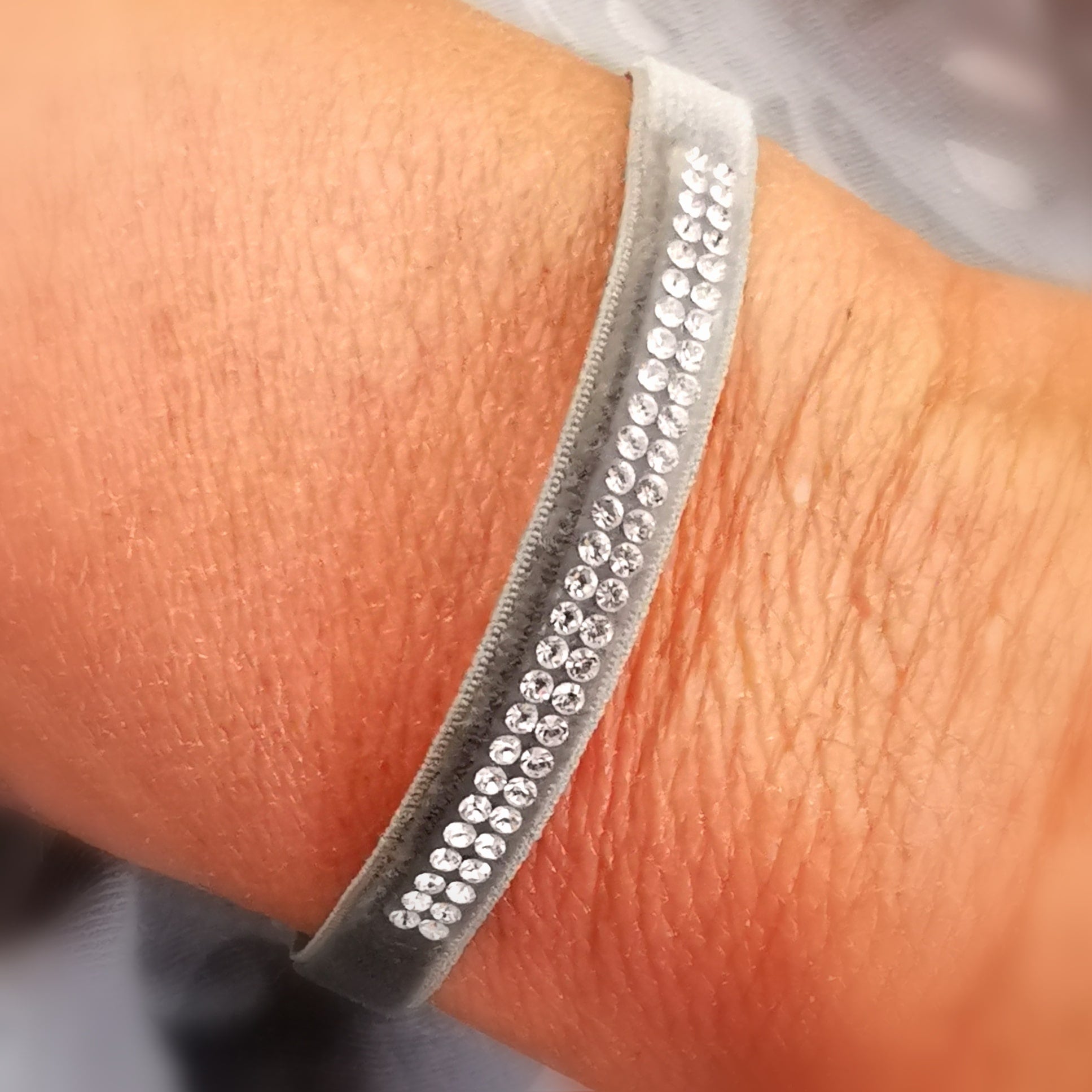 Swarovski Stretch Elastik Glitzer Armband, Boho Armbändchen #feierlich grau