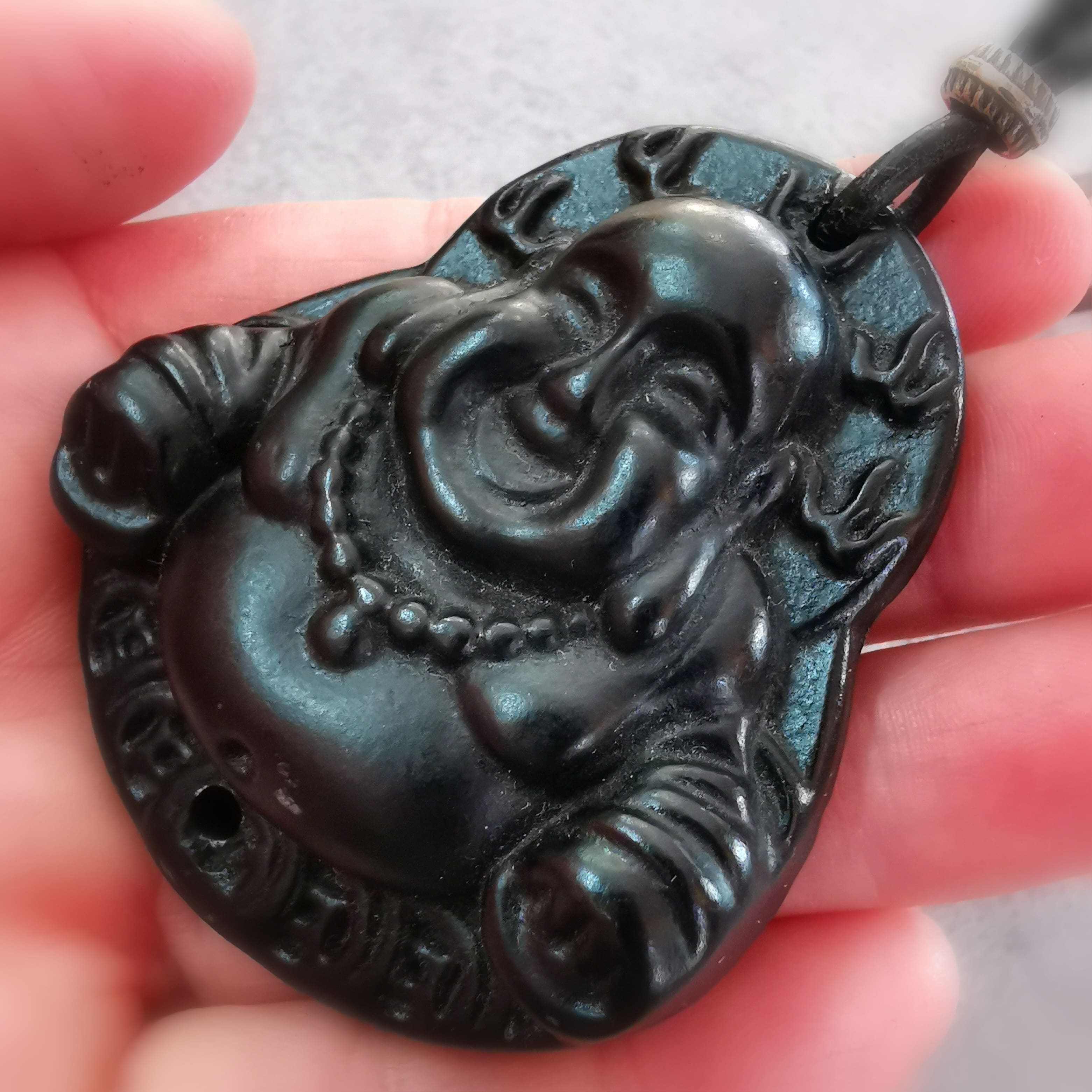 Bu Dai Buddha Glücksbringer Karma Leder Kette, geweiht - Glück und Schutz