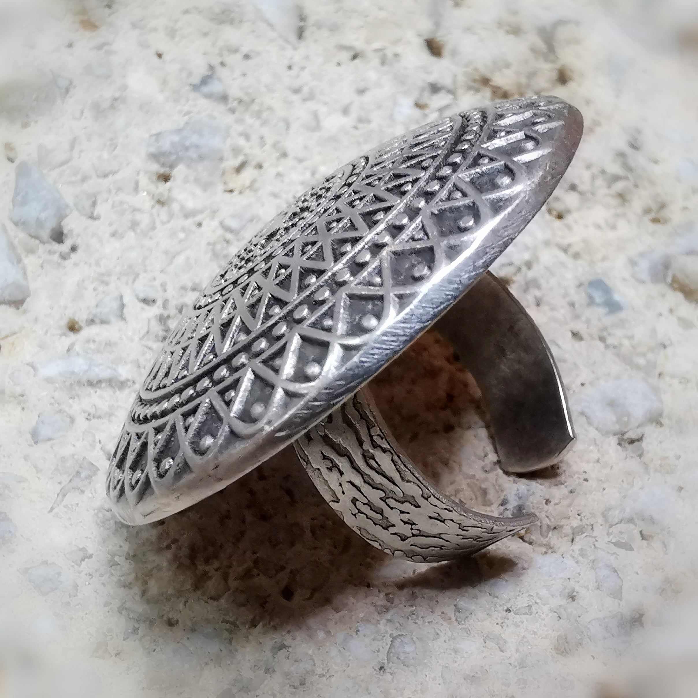 Mandala Messing Boho Fingerring XL Selbstvertrauen und Lebenslust, Größe 51