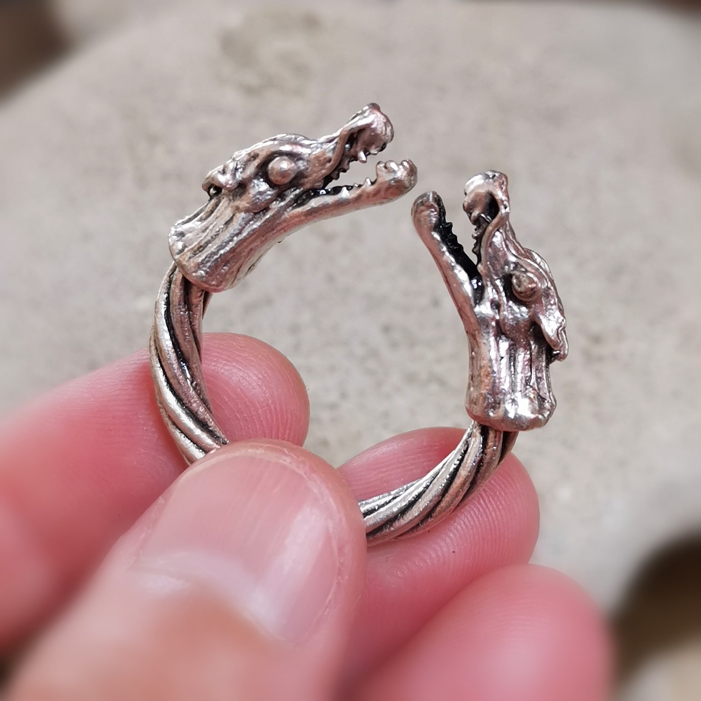 2 Drachen: aufwendiger Drachen Fingerring Ring, Karma Boho Schmuck