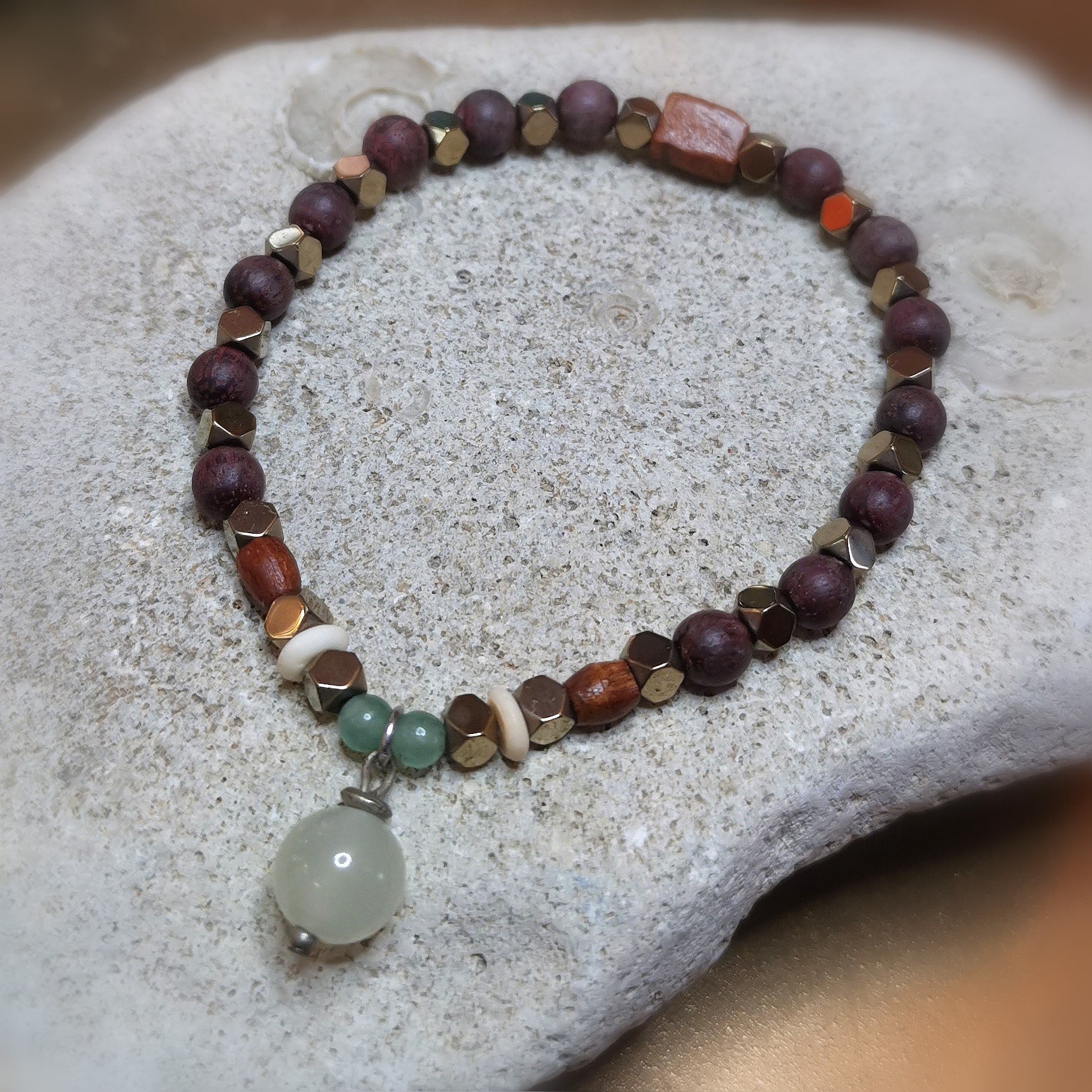 Hämatit Jade Edelstein Veilchen Holz Boho Karma Armband, Gesundheit und Kraft