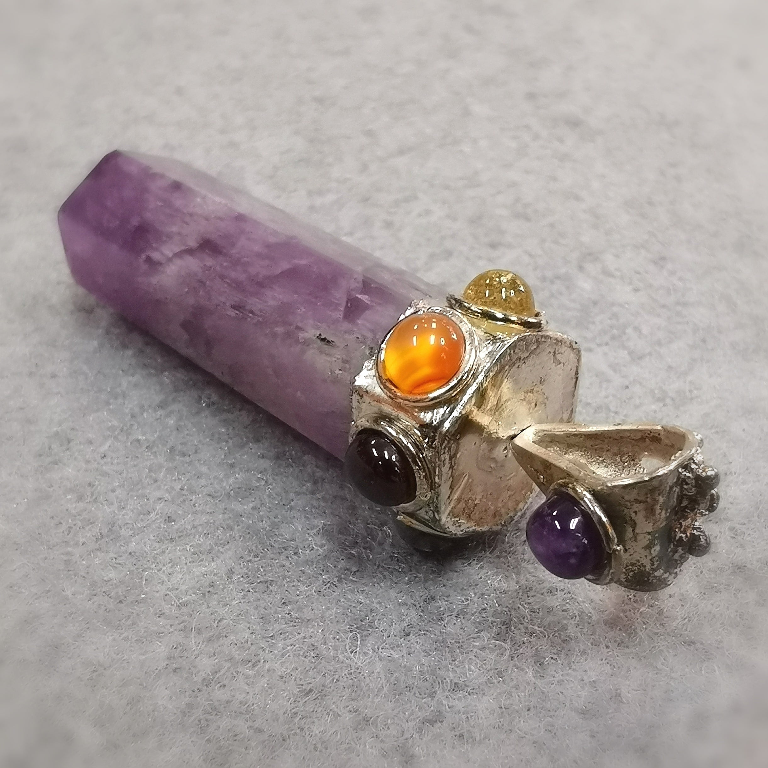 Amethyst Chakra Spitze Stab, Edelstein Karma Anhänger geweiht - Harmonie