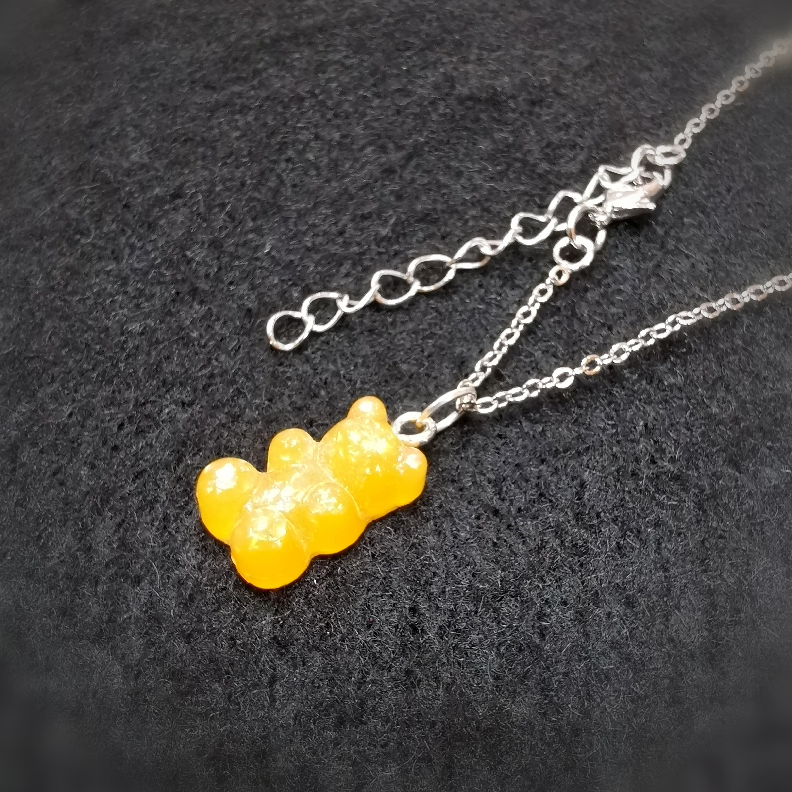 zauberschön: Glückbärchen Freude Bärchen Teddy Krafttier Kette, orange glitzernd