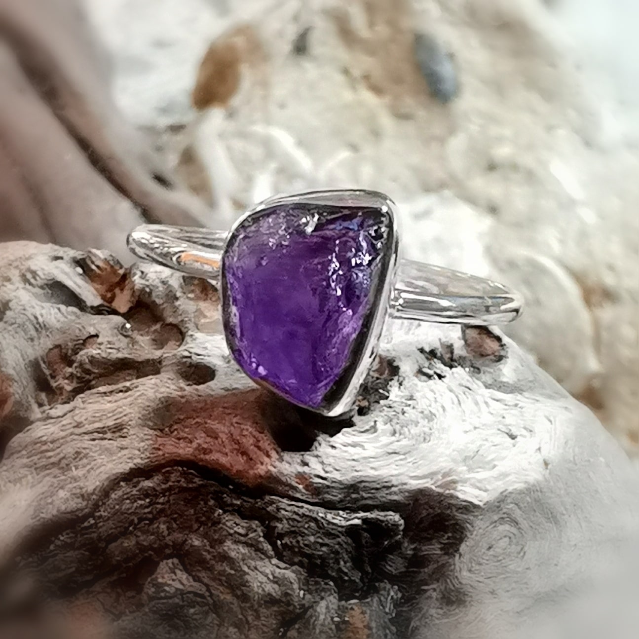 Amethyst Freiform Edelstein Naturstein Sterlingsilber Chakra Karma Ring, Größe 60 - in Harmonie (Kopie)