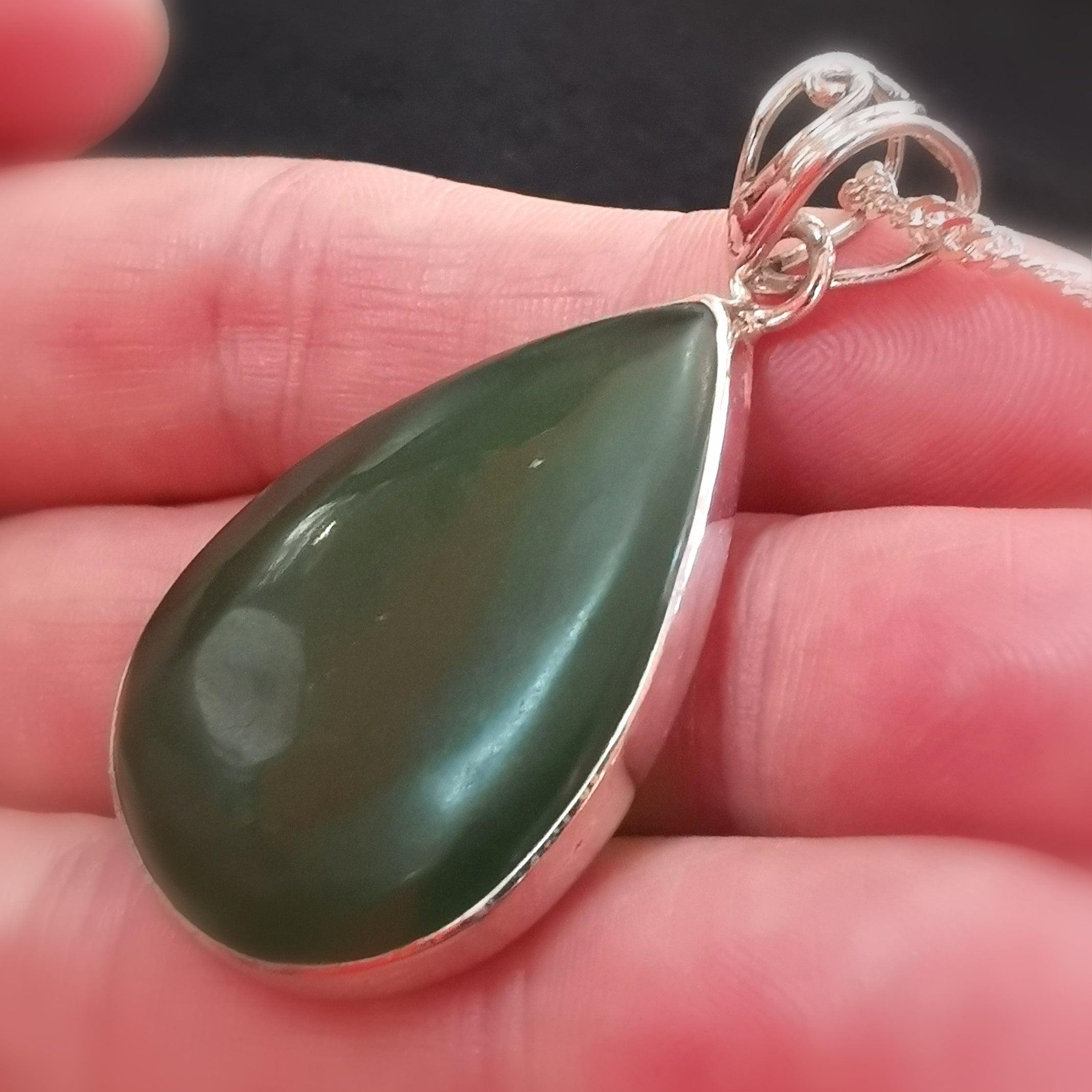 Nephrit Jade Edelstein Heilstein Karma Kette 50 cm geweiht - Hoffnung