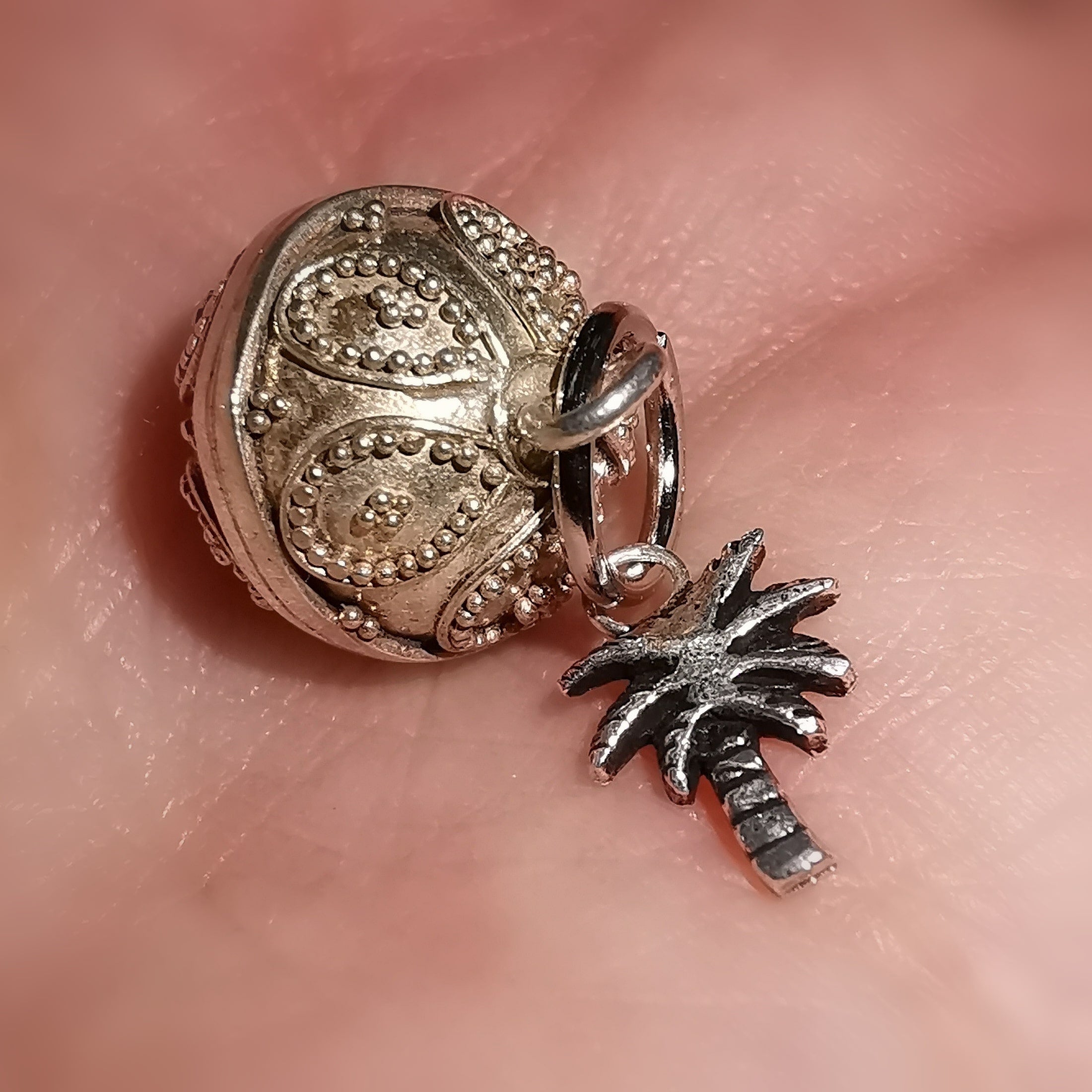 ✨ Mallorca Engelsrufer Klangkugel Charm – Palme für Erholung & Frieden ✨