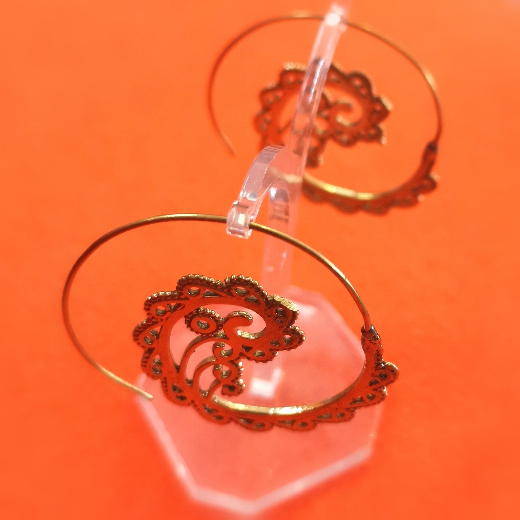 🌸 Boho Hoops „Goldene Blüte“ Creolen in Gold Edelstahl – das Leben feiern
