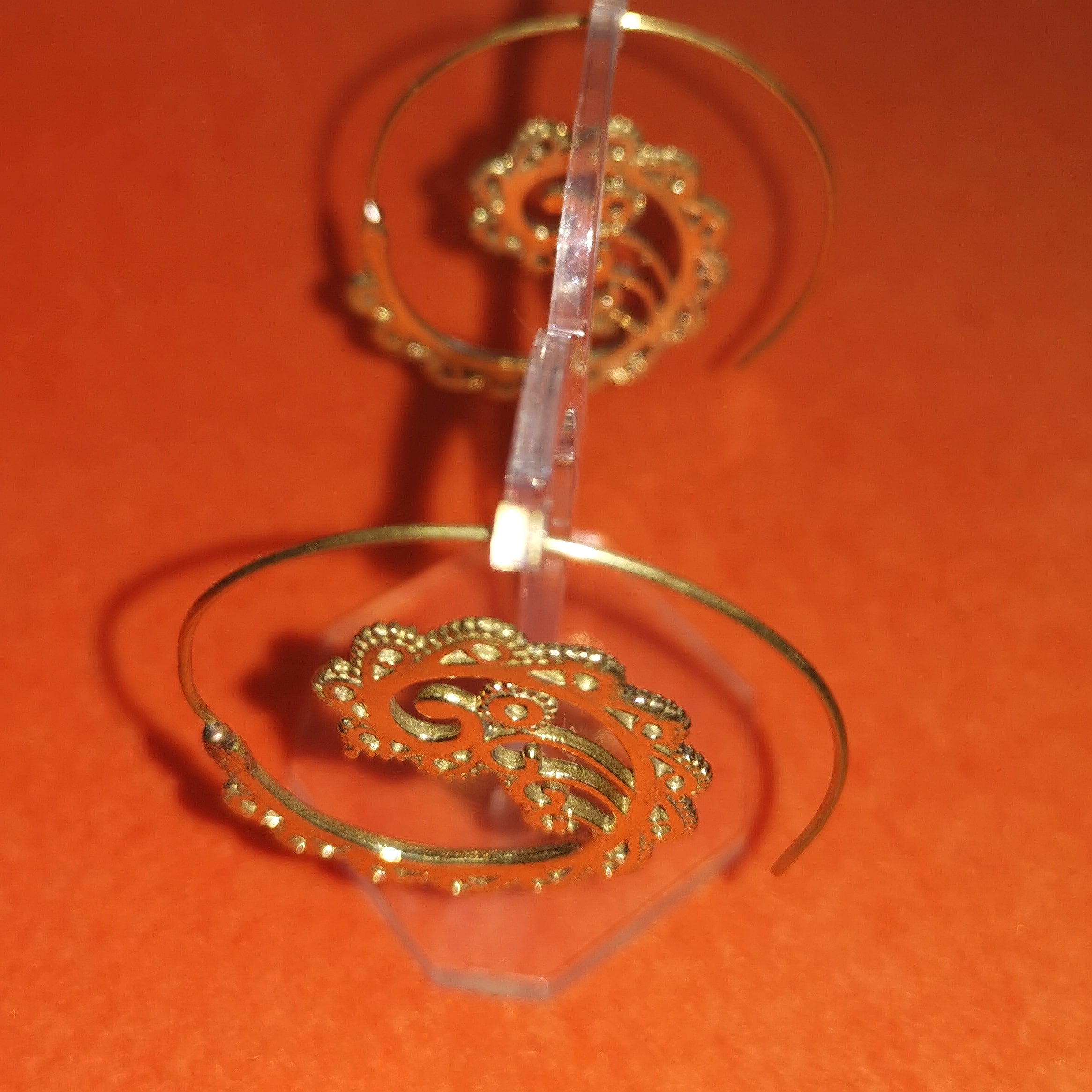 🌸 Boho Hoops „Goldene Blüte“ Creolen in Gold Edelstahl – das Leben feiern