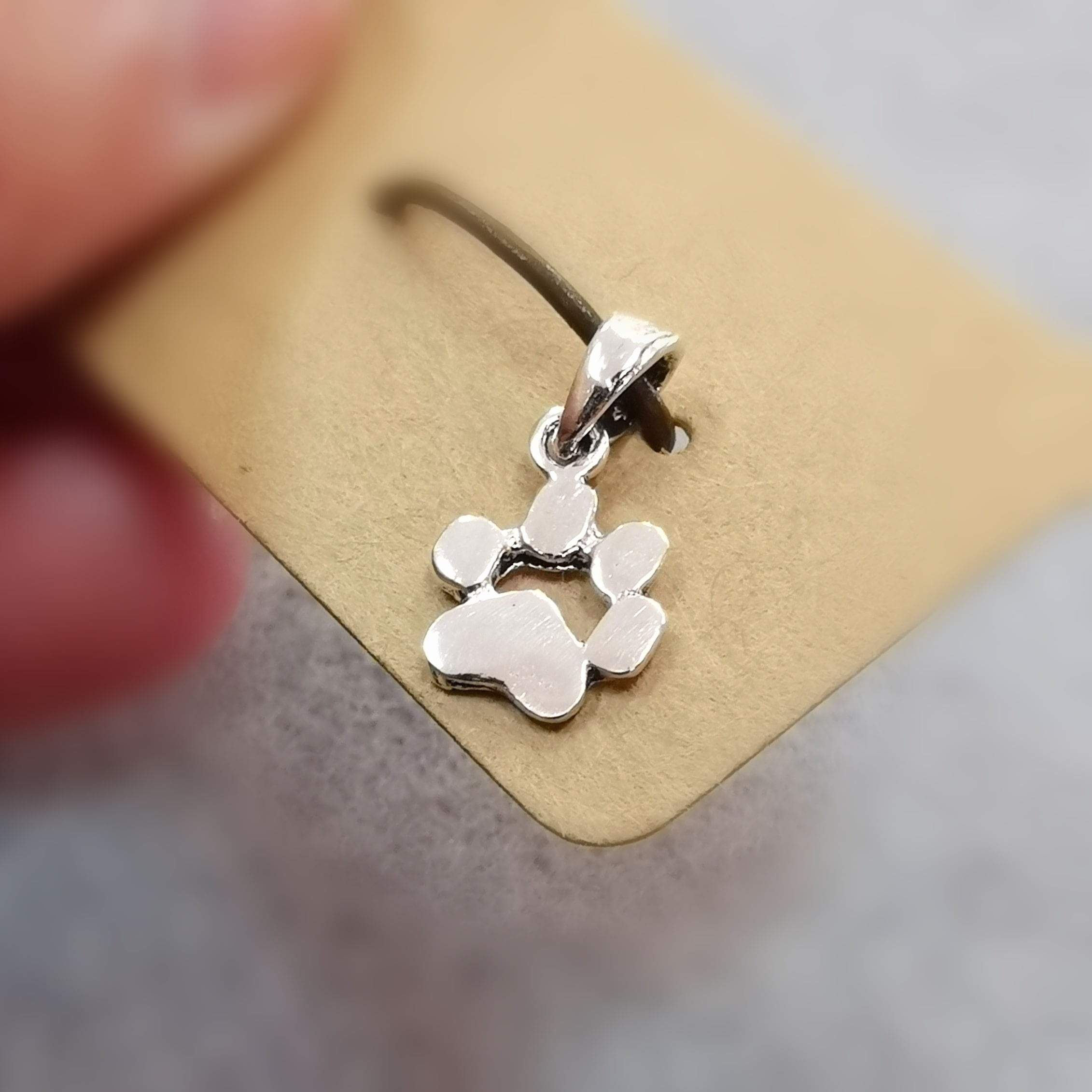 🐾 Pfote Tatze Anhänger aus Sterlingsilber – Seelenverbindung & Liebe