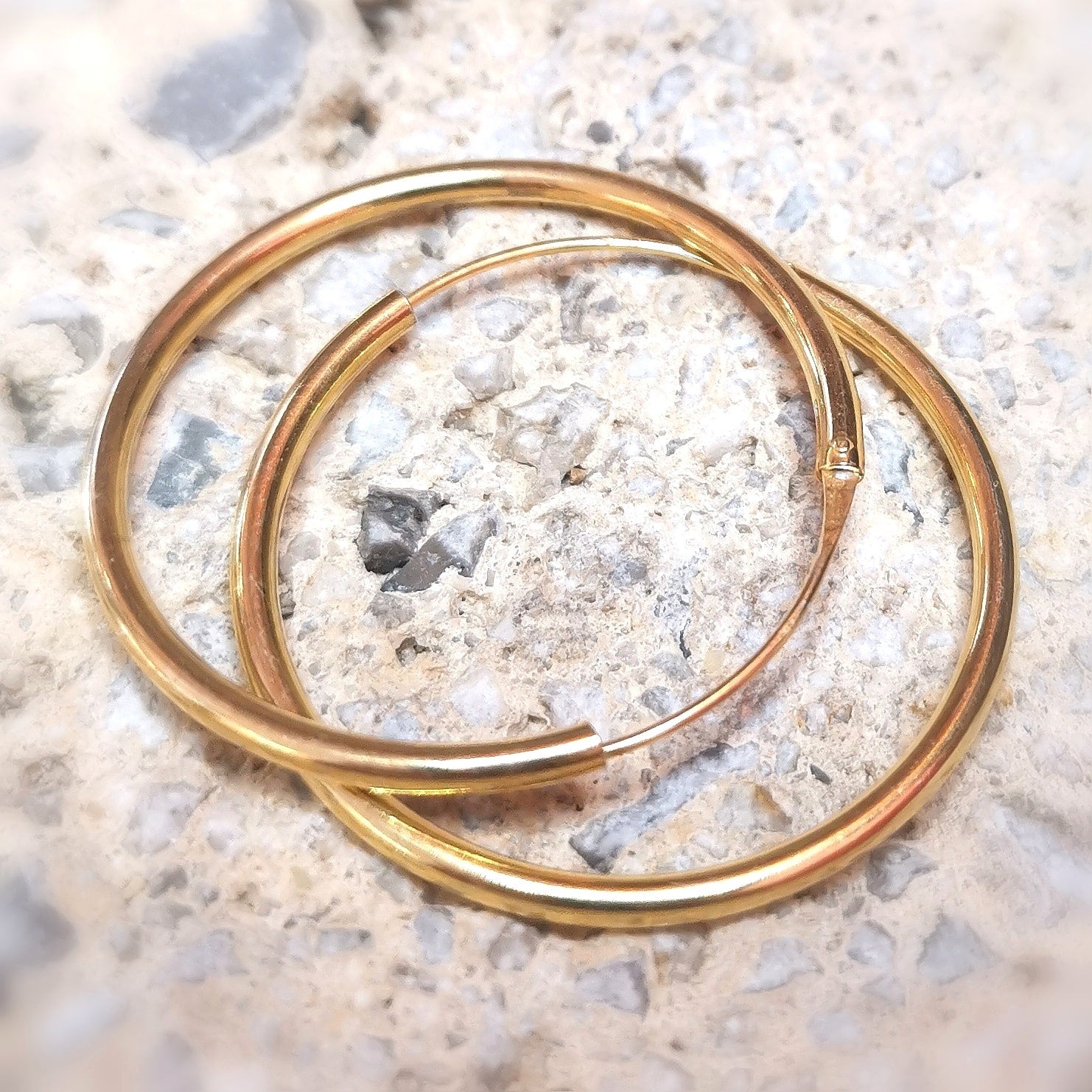✨ Goldene Hoops Creolen Ohrringe 35 mm, edler Hippie Ohrschmuck