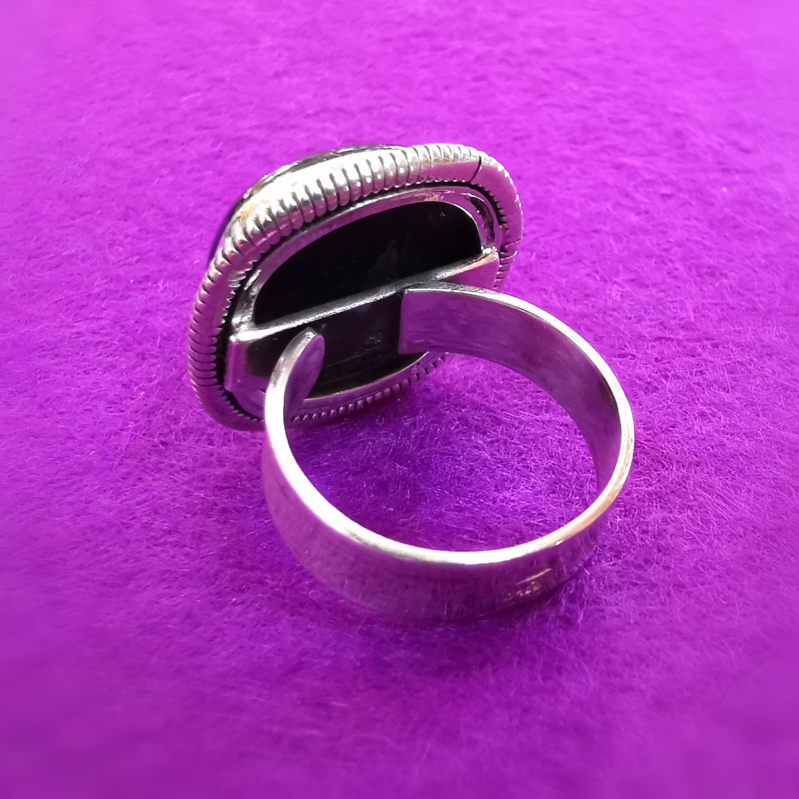 💎 Turmalin Edelstein Heilstein Ring quadratisch – geweiht für Schutz & Aurakraft