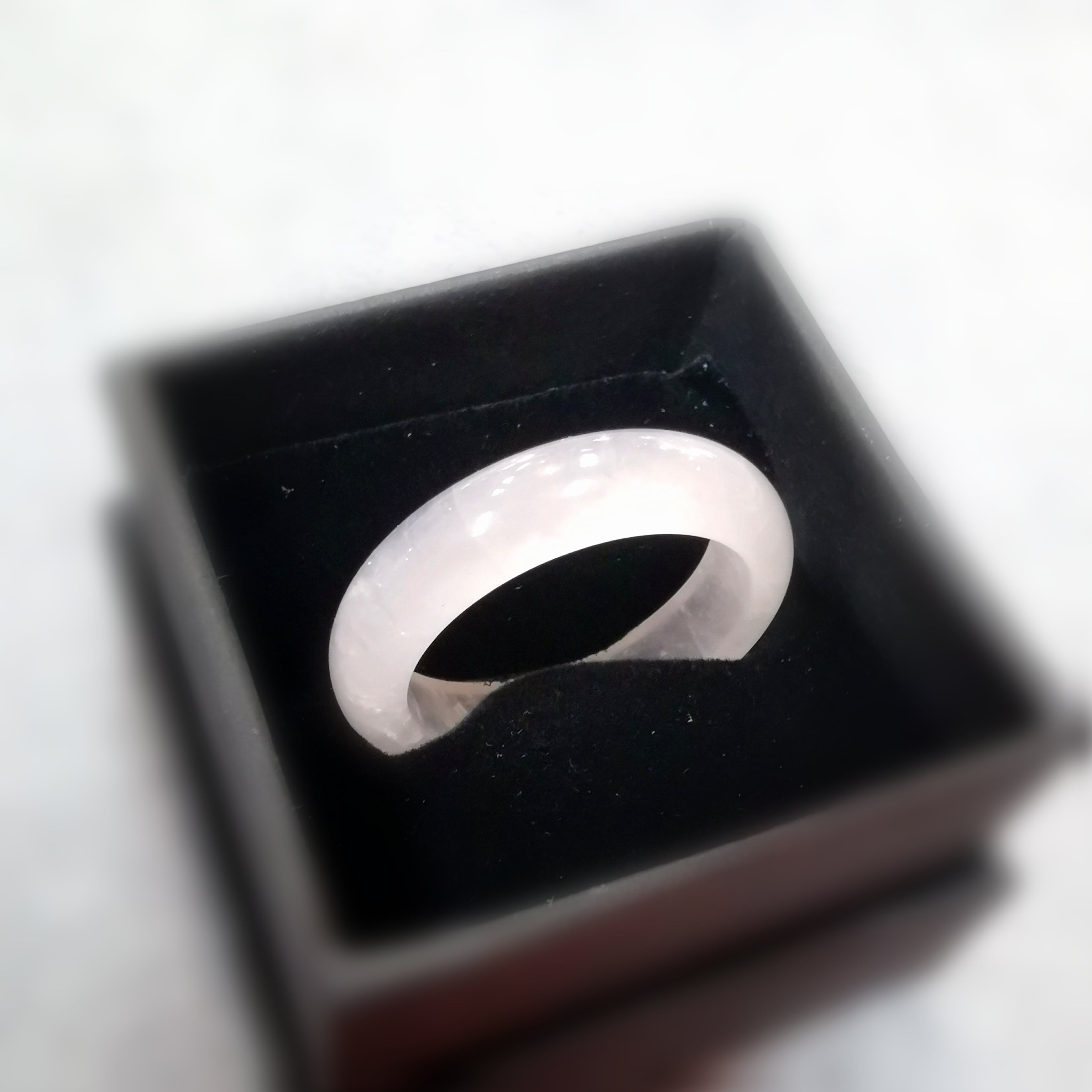 💗 Rosenquarz Edelstein Heilstein Ring – geweiht für Liebe & Zufriedenheit