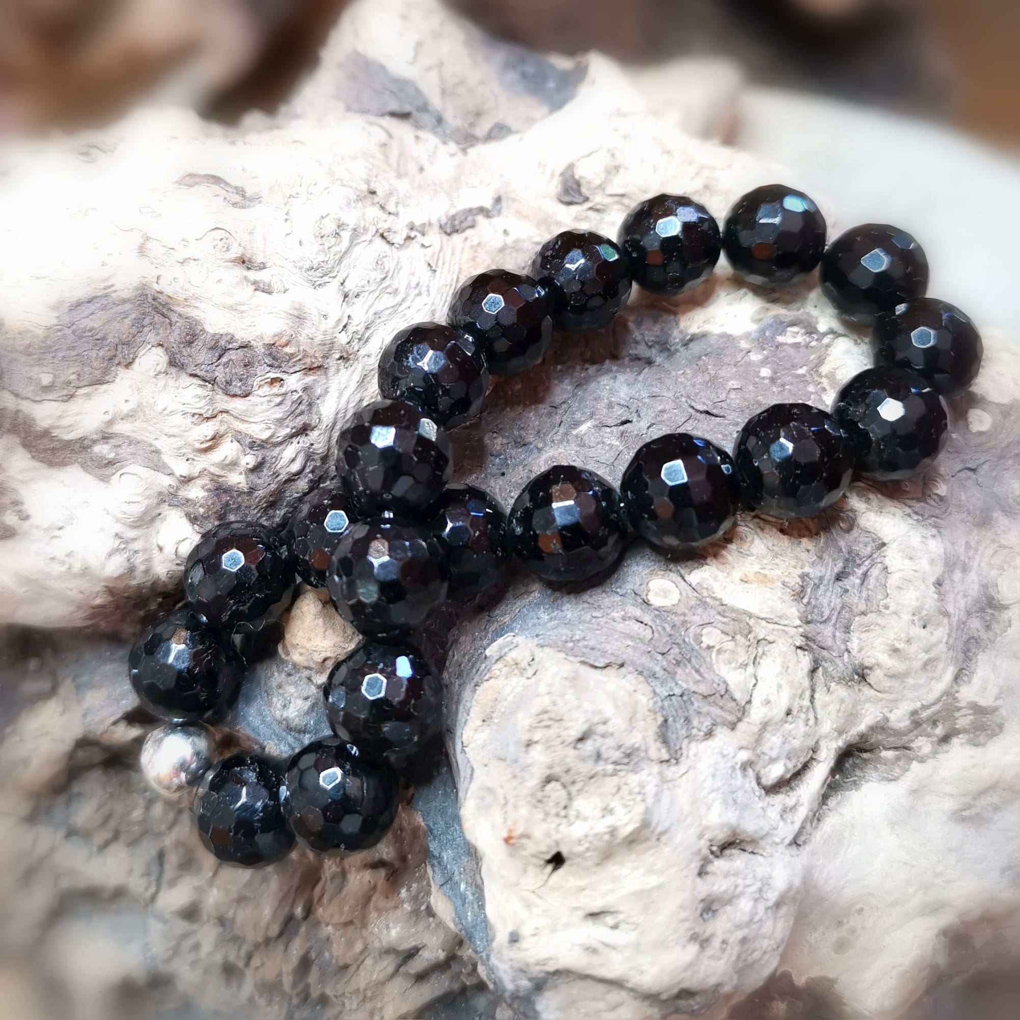 🖤 Onyx Karma Edelstein Armband – geweiht für Schutz, Kraft & Erdung