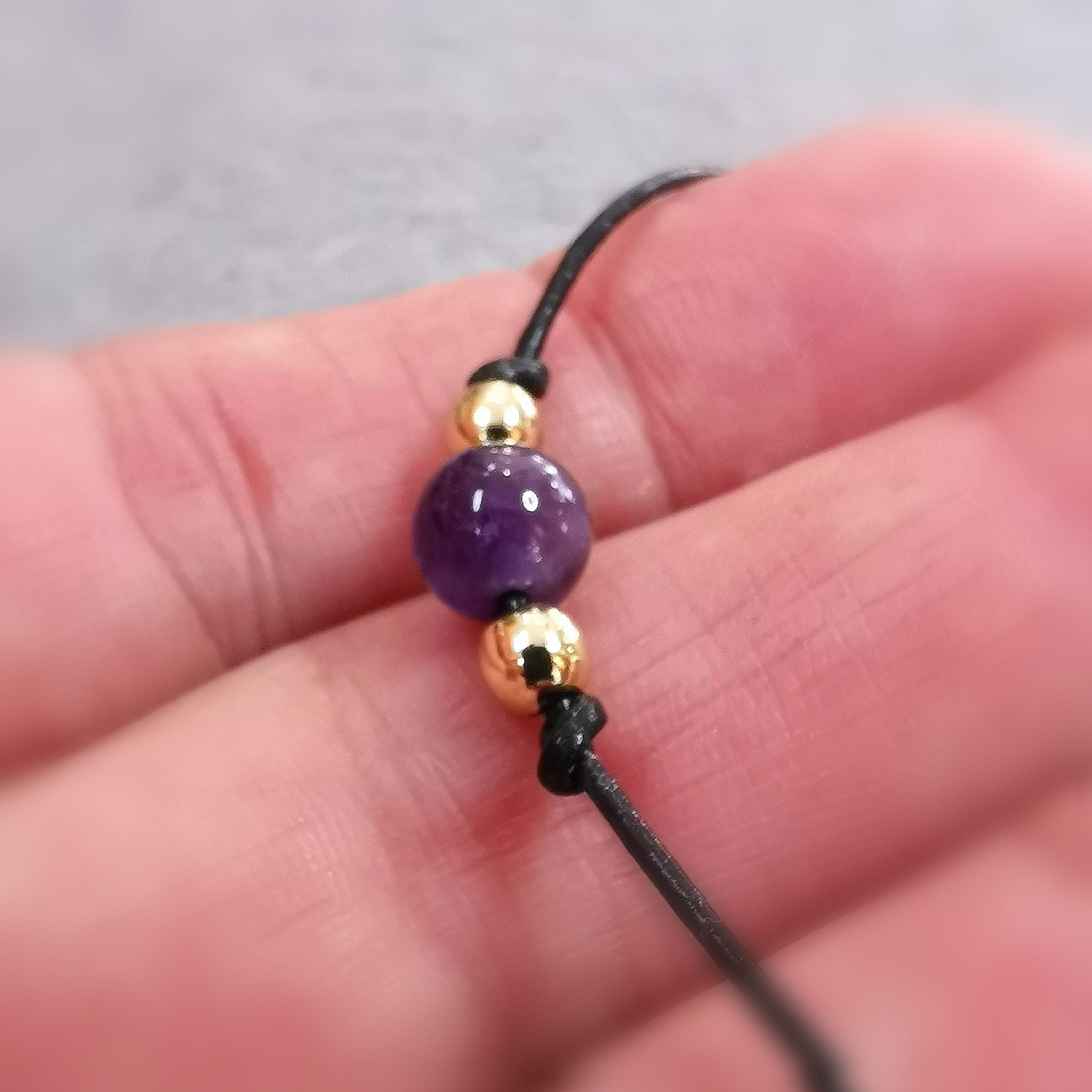 💜 Amethyst Chakra Boho Karma Leder Armband – geweiht für Klarheit, Intuition & Seelenfrieden