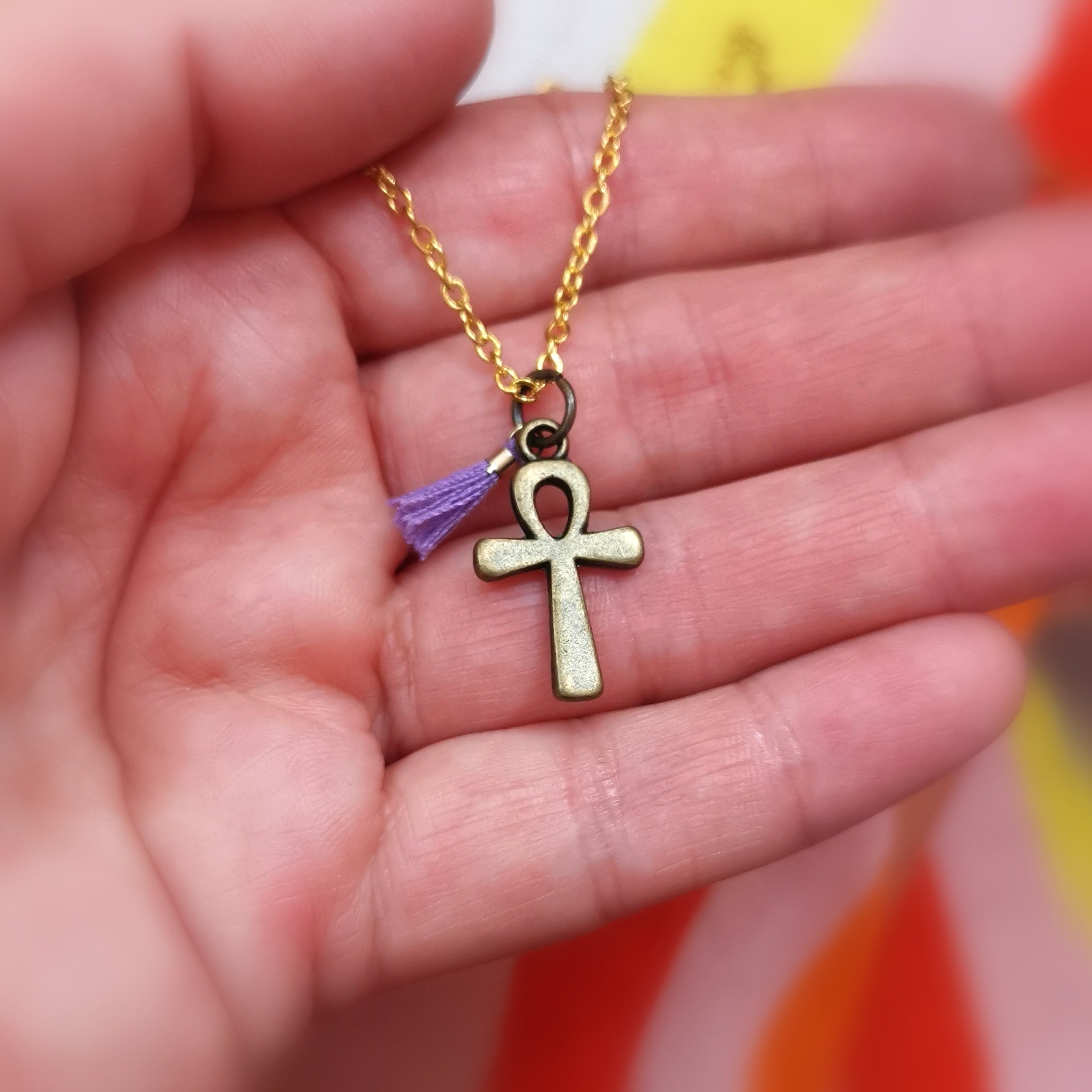 ✝️ Ankh Kreuz Hippie Kette goldfarben lila – geweiht für Harmonie, Schutz & ewiges Leben