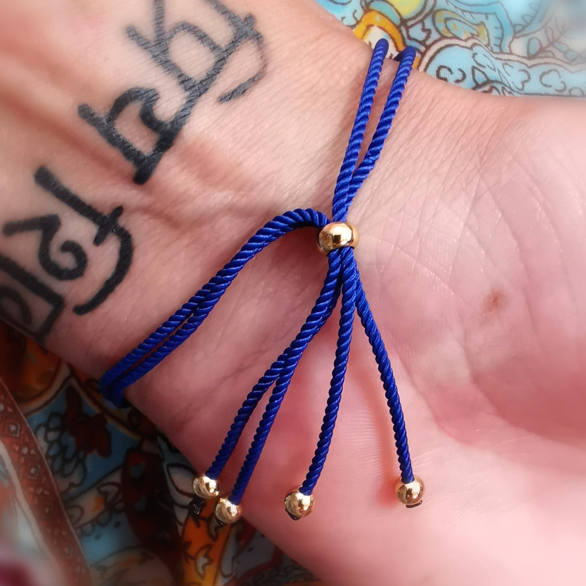 🌸 Mandala Hippie Boho Kristall Armbändchen blau – Schutz, Harmonie & Zentrierung