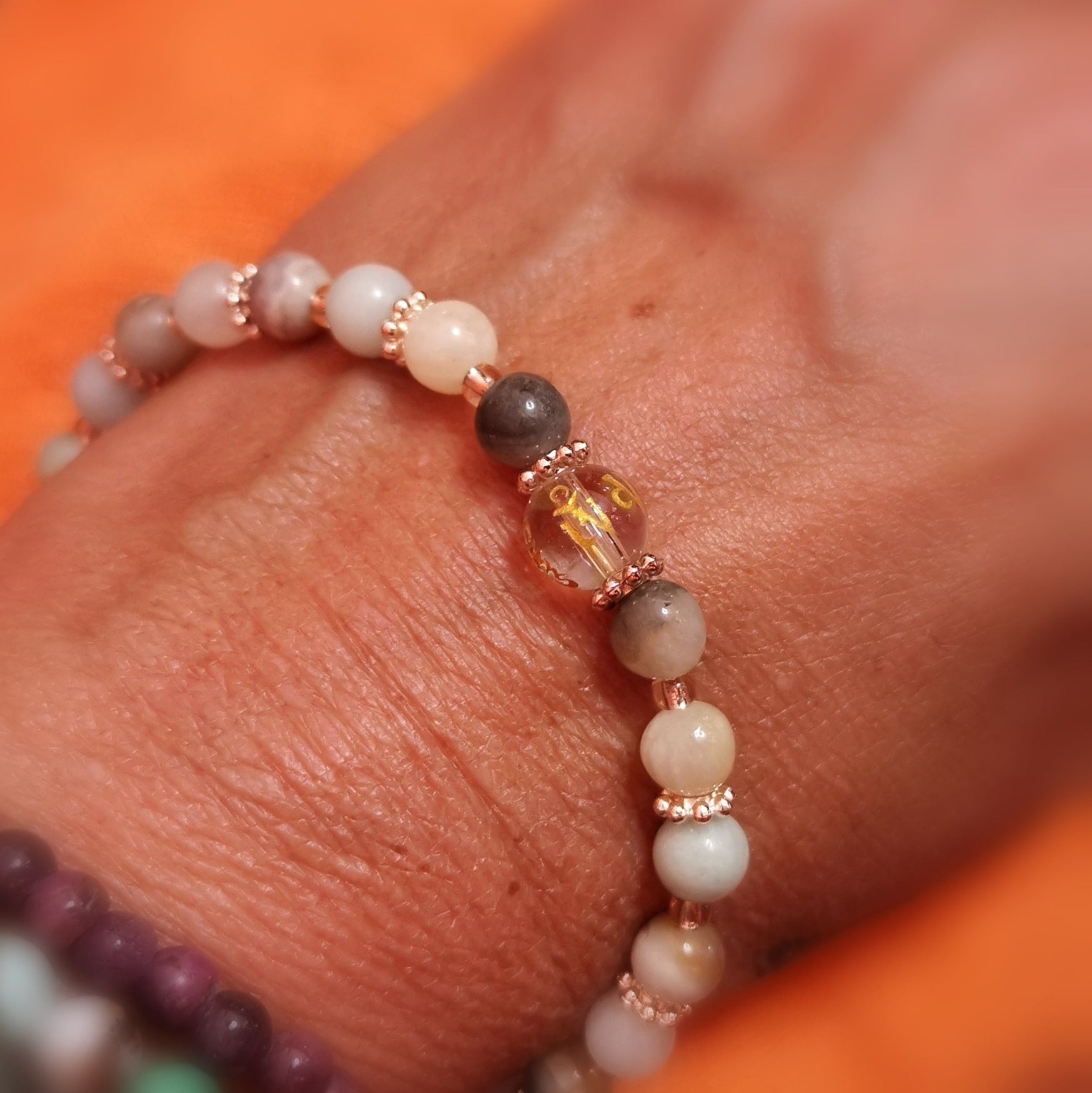 Amazonit Karma Edelstein Armband Om Mani Padme Hum – Selbstausdruck, Ruhe & innere Balance