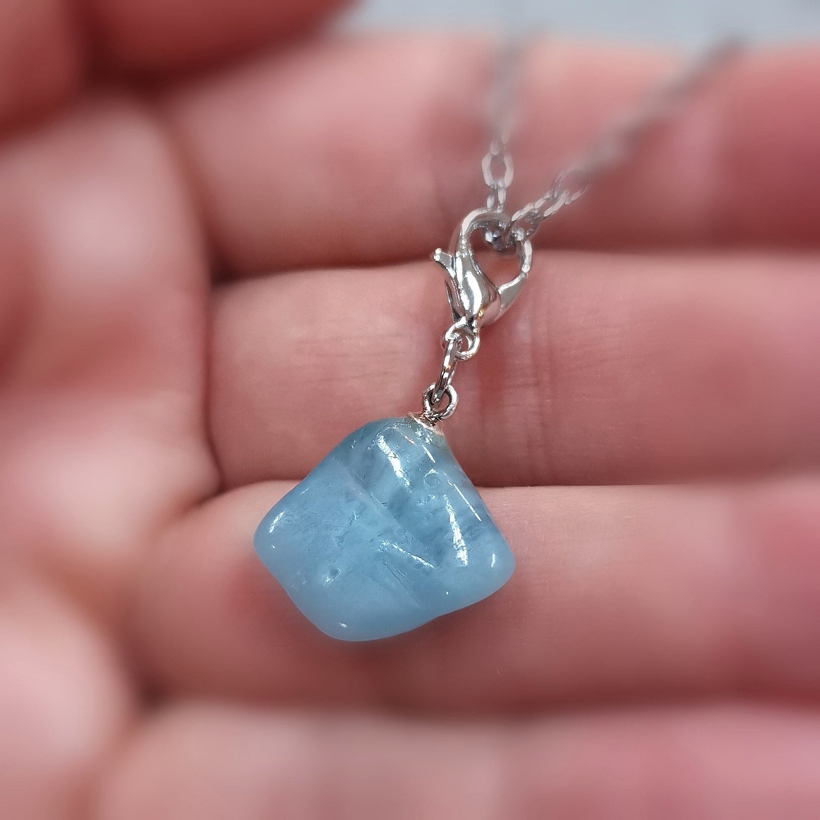 Aquamarin Edelstein Kette – geweiht für Leichtigkeit, Klarheit & innere Balance