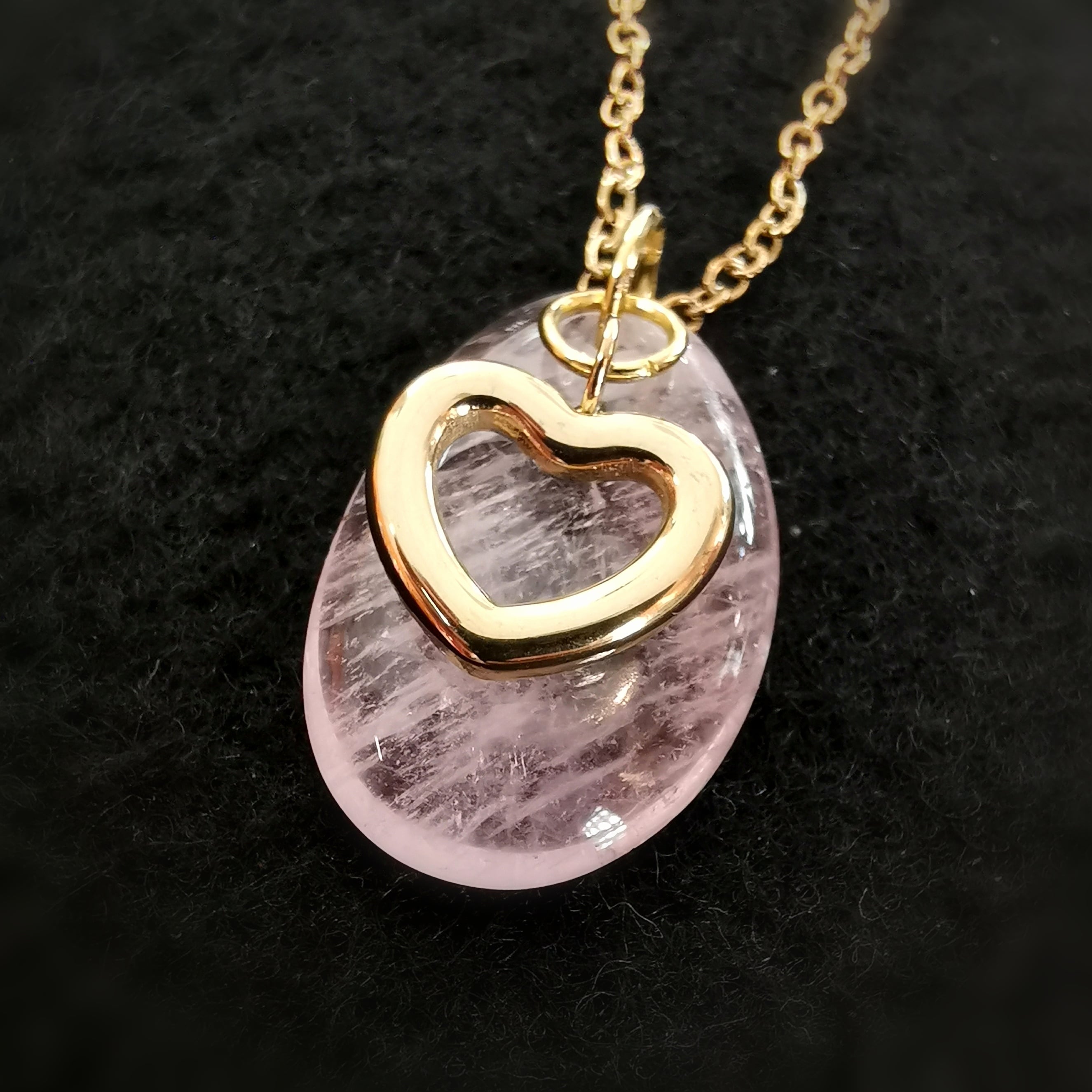 Rosenquarz Edelstein Karma Kette mit Herz-Charm – Harmonie & Liebe