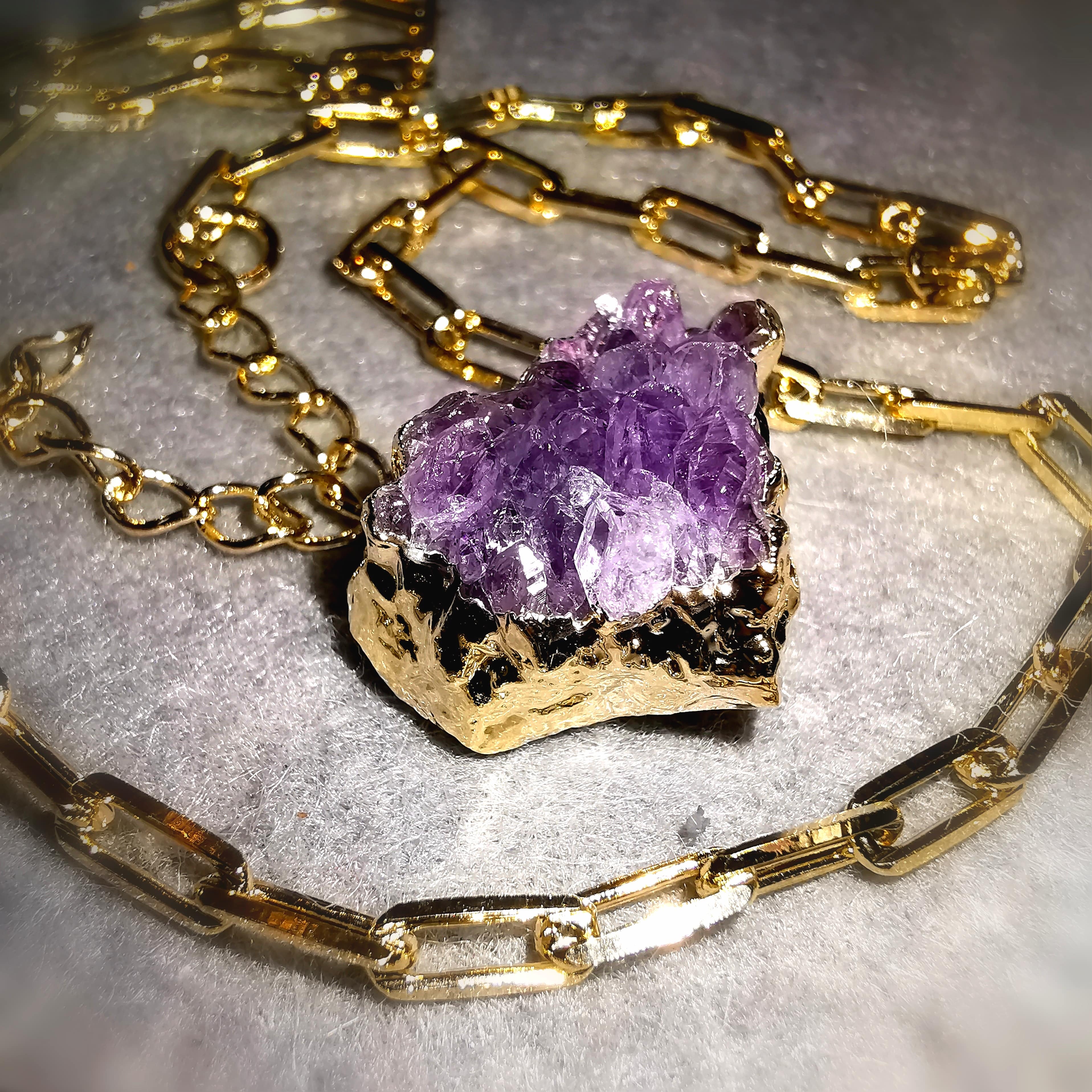 Amethyst Chakra Edelstein Karma Gold Edelstahl Kette – geweiht für Selbstfindung & innere Ruhe