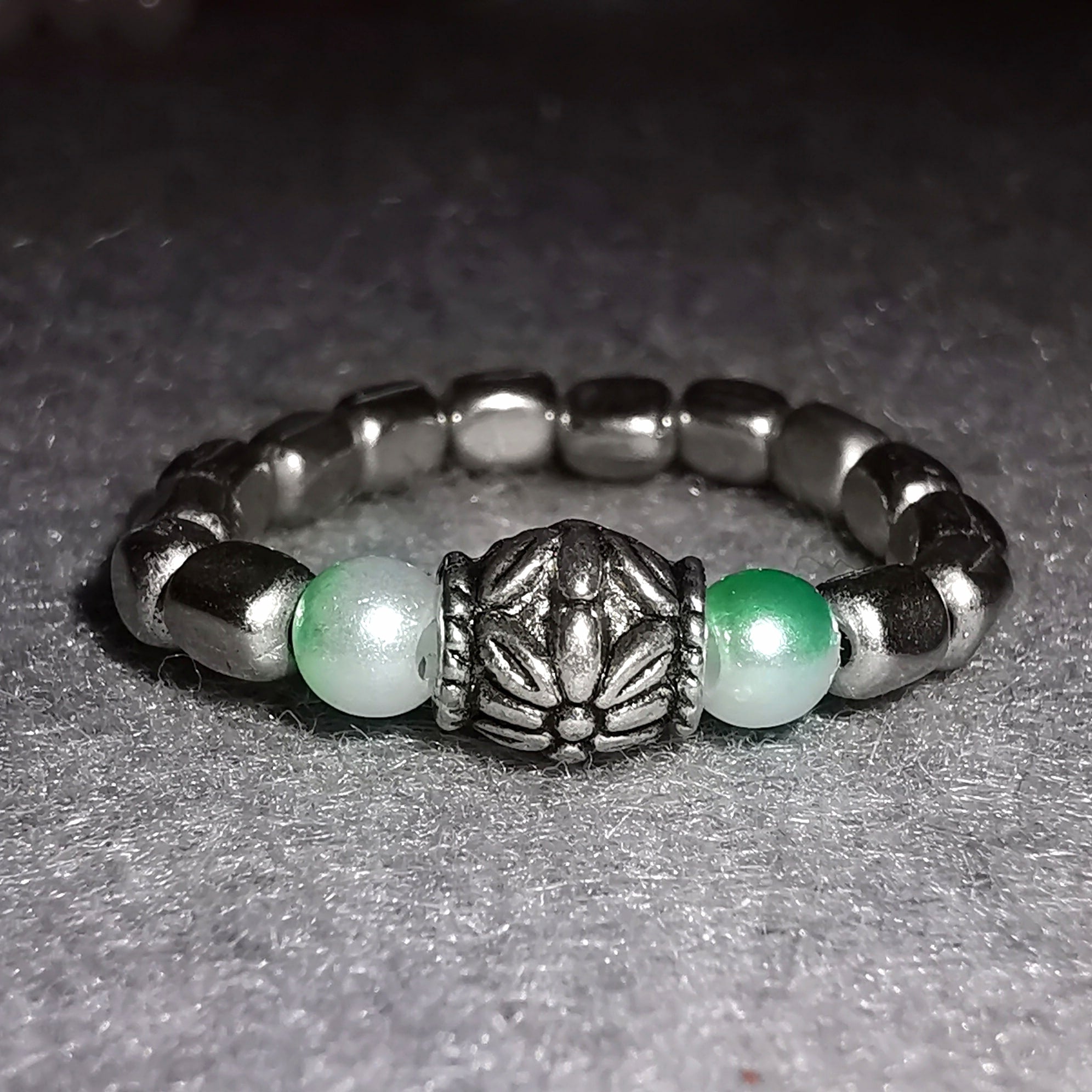 Elastischer Bijou Ring – Grün & Silberfarben, Hippie Style