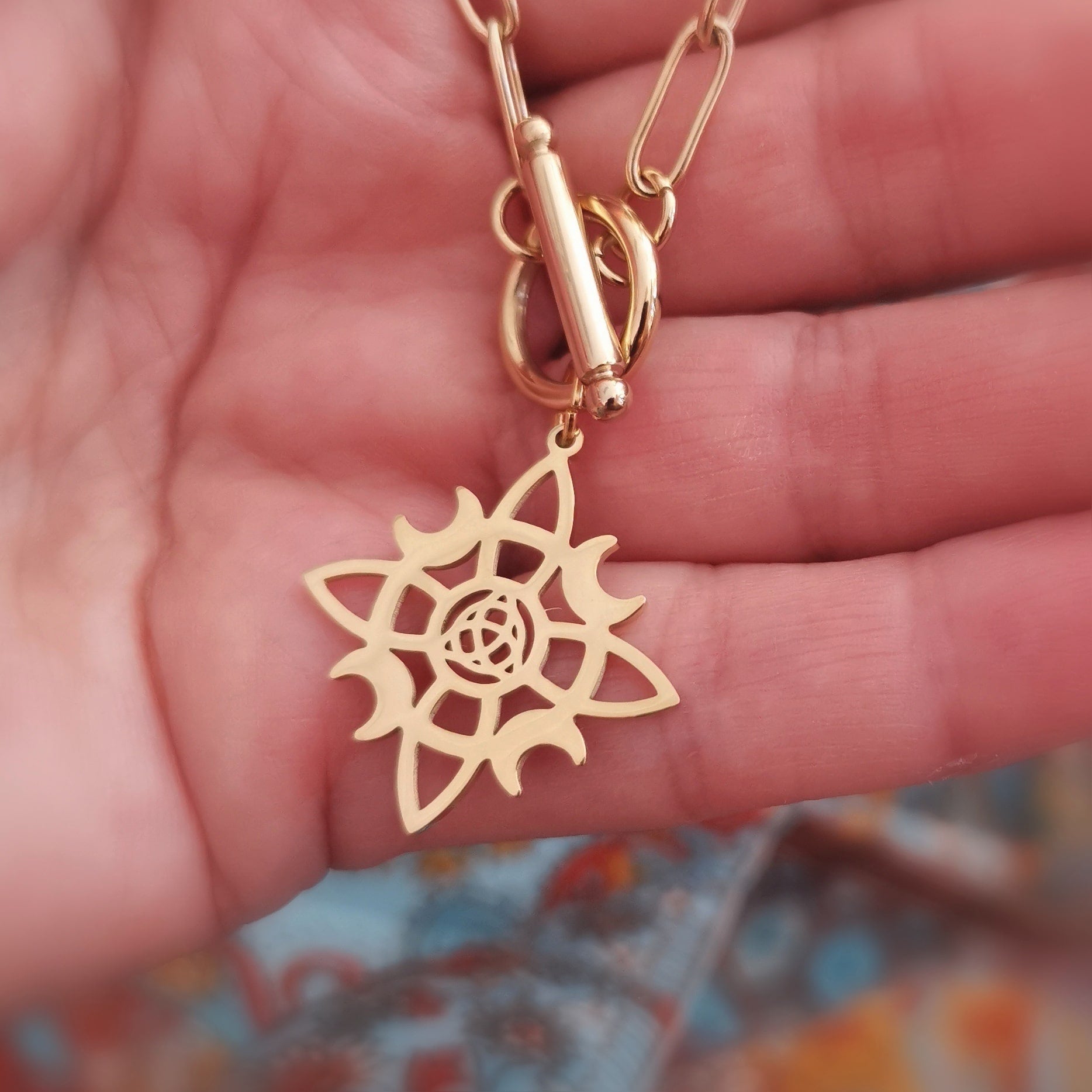Weiße Magie Karma Kette – Hexenknoten Gold Edelstahl