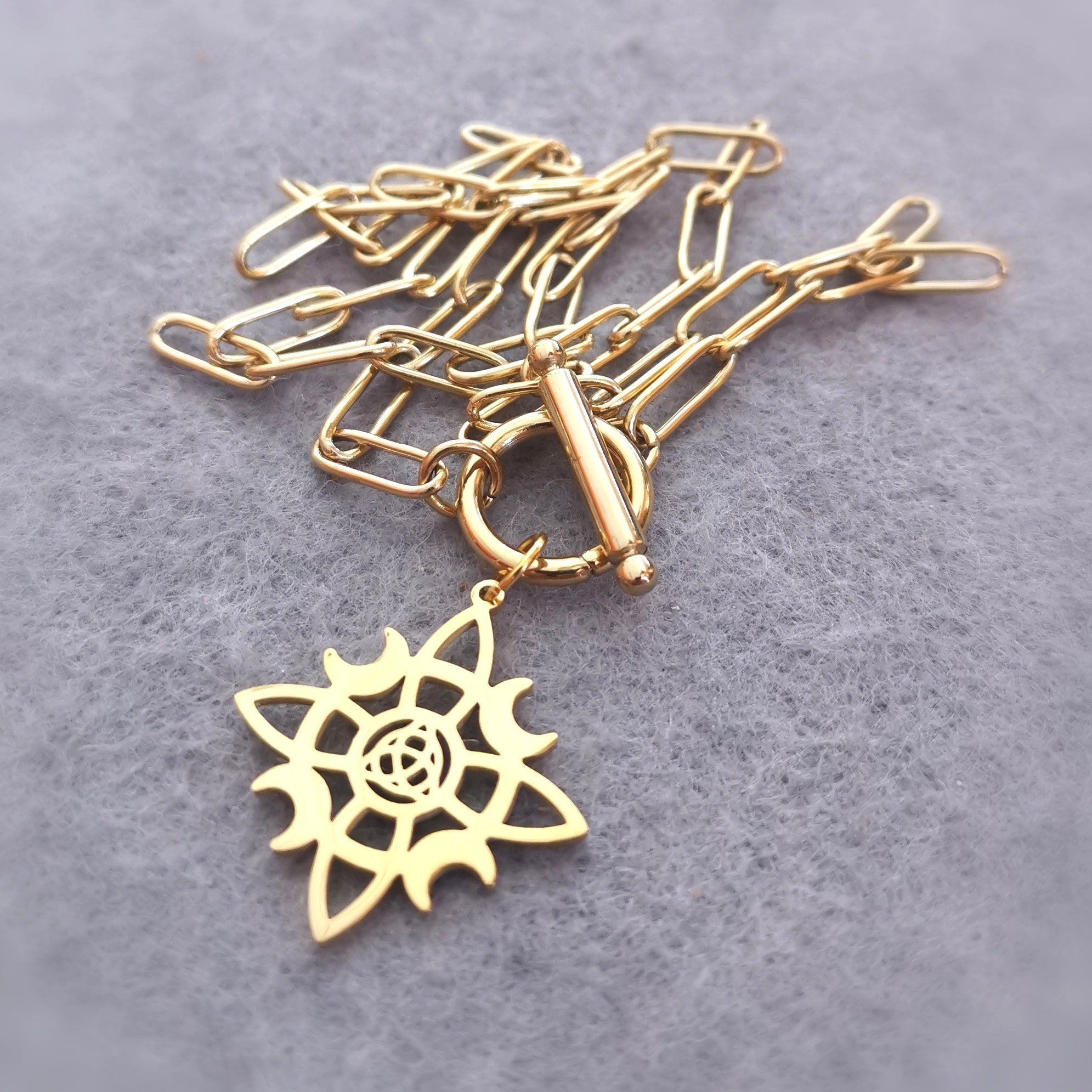 Weiße Magie Karma Kette – Hexenknoten Gold Edelstahl