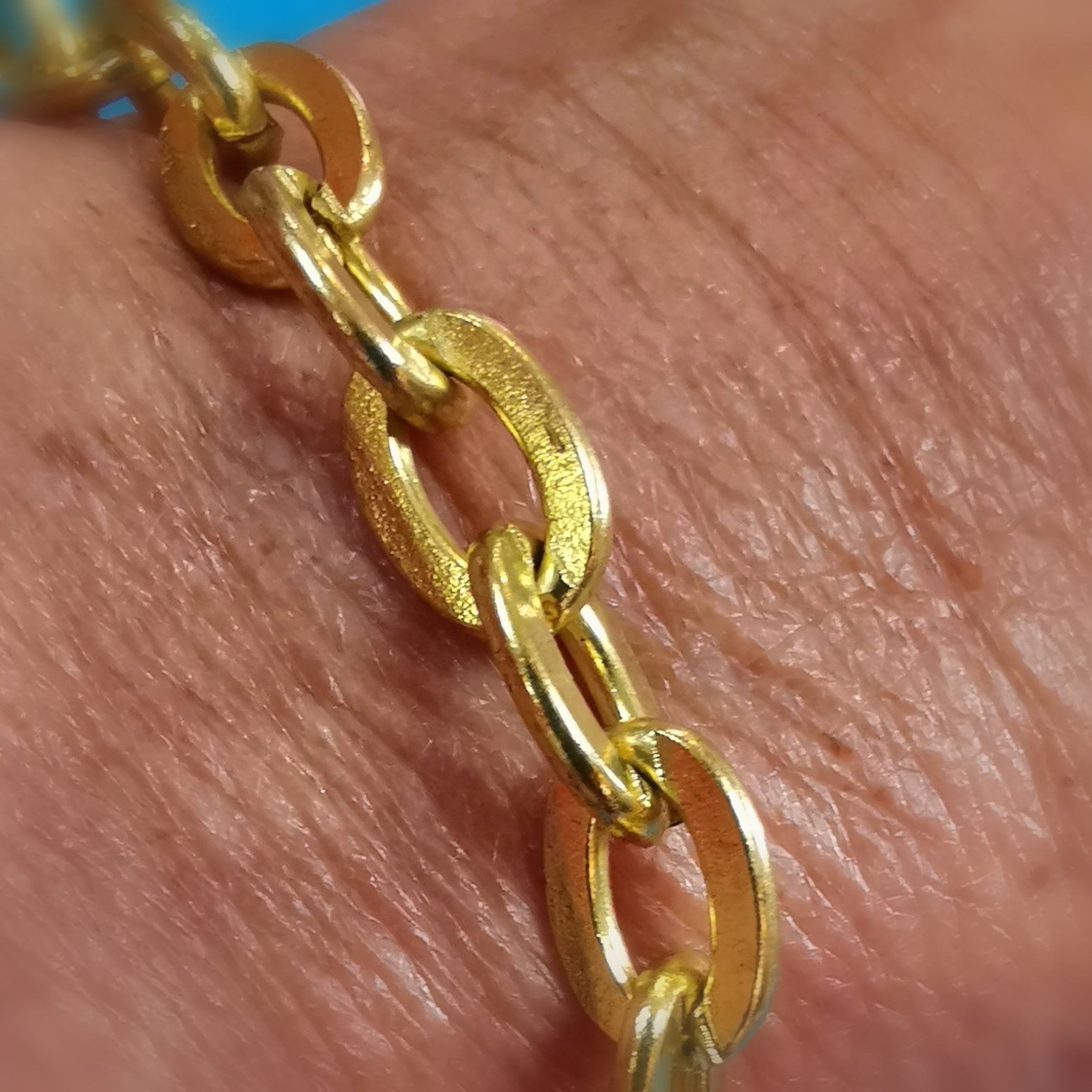 Bergkristall Edelstein Karma Armband mit Spitze – geweiht für Klarheit, Energie & Schutz