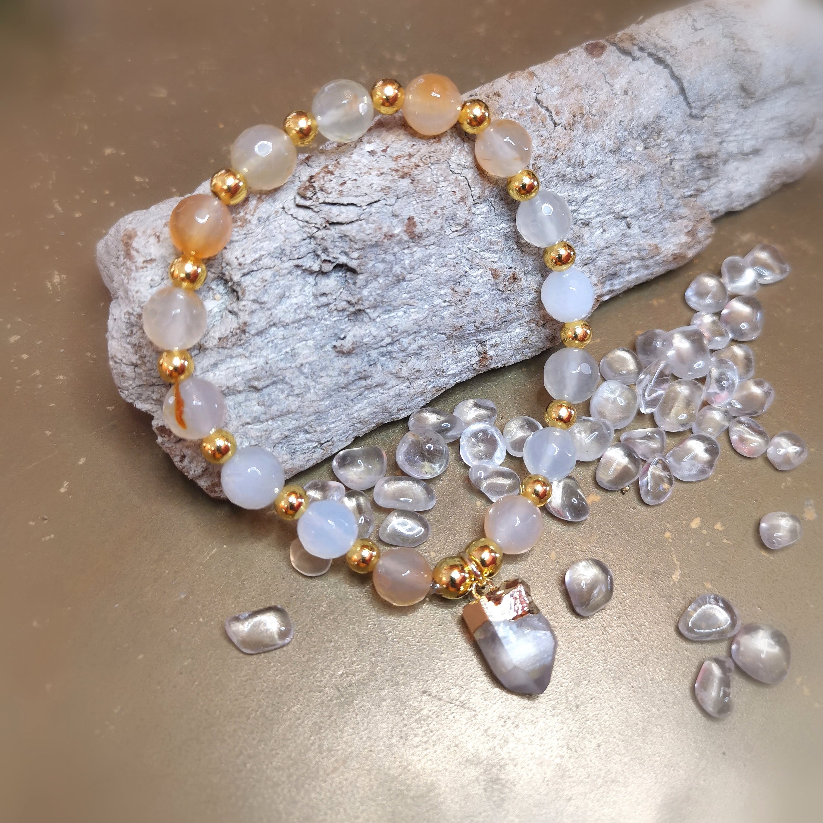 Friedensachat & Bergkristall Yoga Armband – geweiht für innere Balance & Lichtkraft