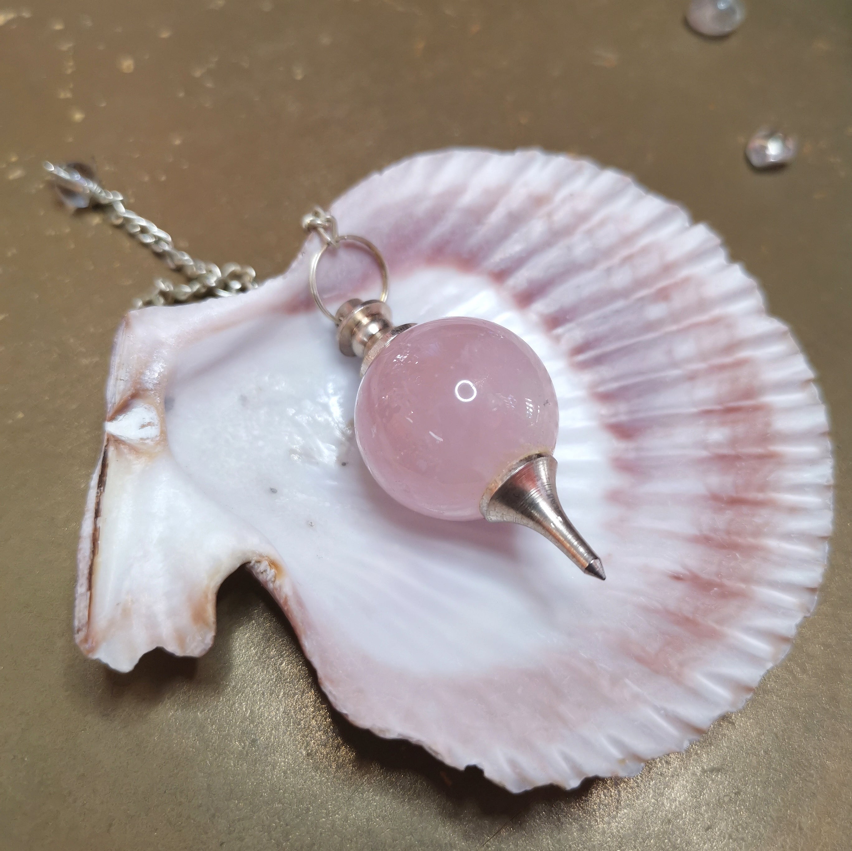 Rosenquarz Pendel Edelstein Edelstahl – geweiht für Liebe