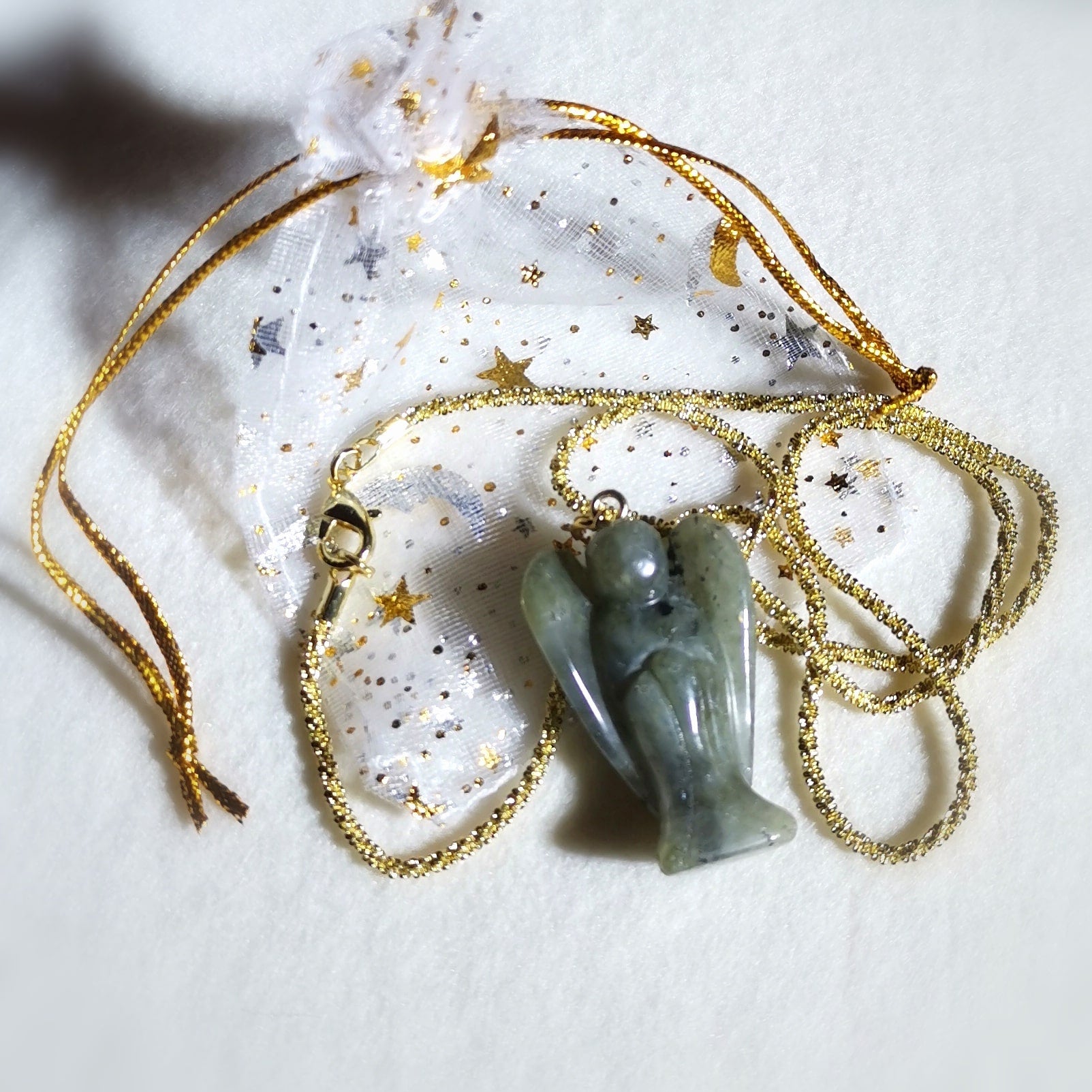 💫 Labradorit Engel Edelstein Kette – geweiht für Eigenliebe & Intuition