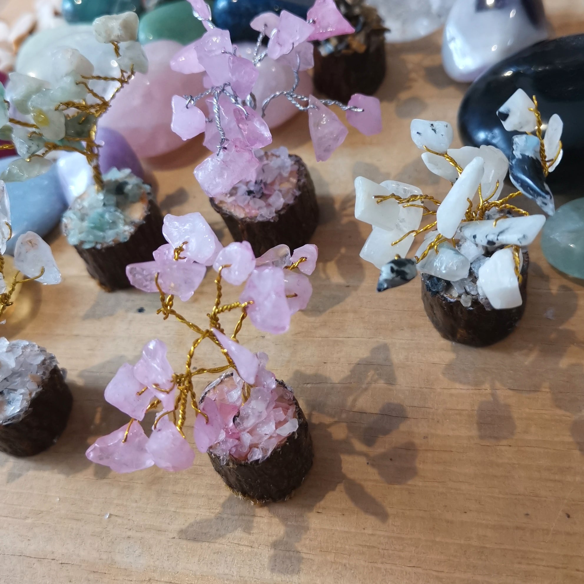 Lucky Tree Rosenquarz Edelstein – Lebensbaum der Liebe & des Glücks