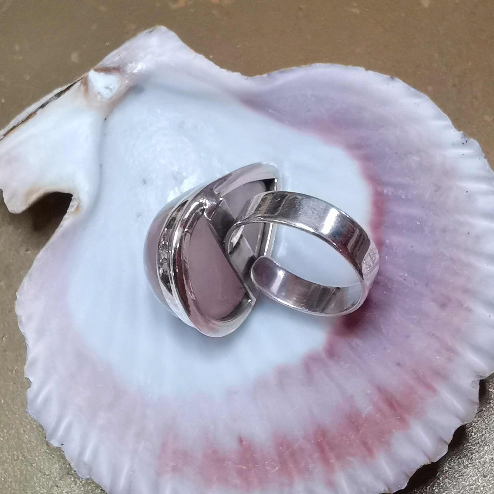 Rosenquarz Tropfen Edelstein Ring – für Liebe, Herzöffnung & Sanftmut