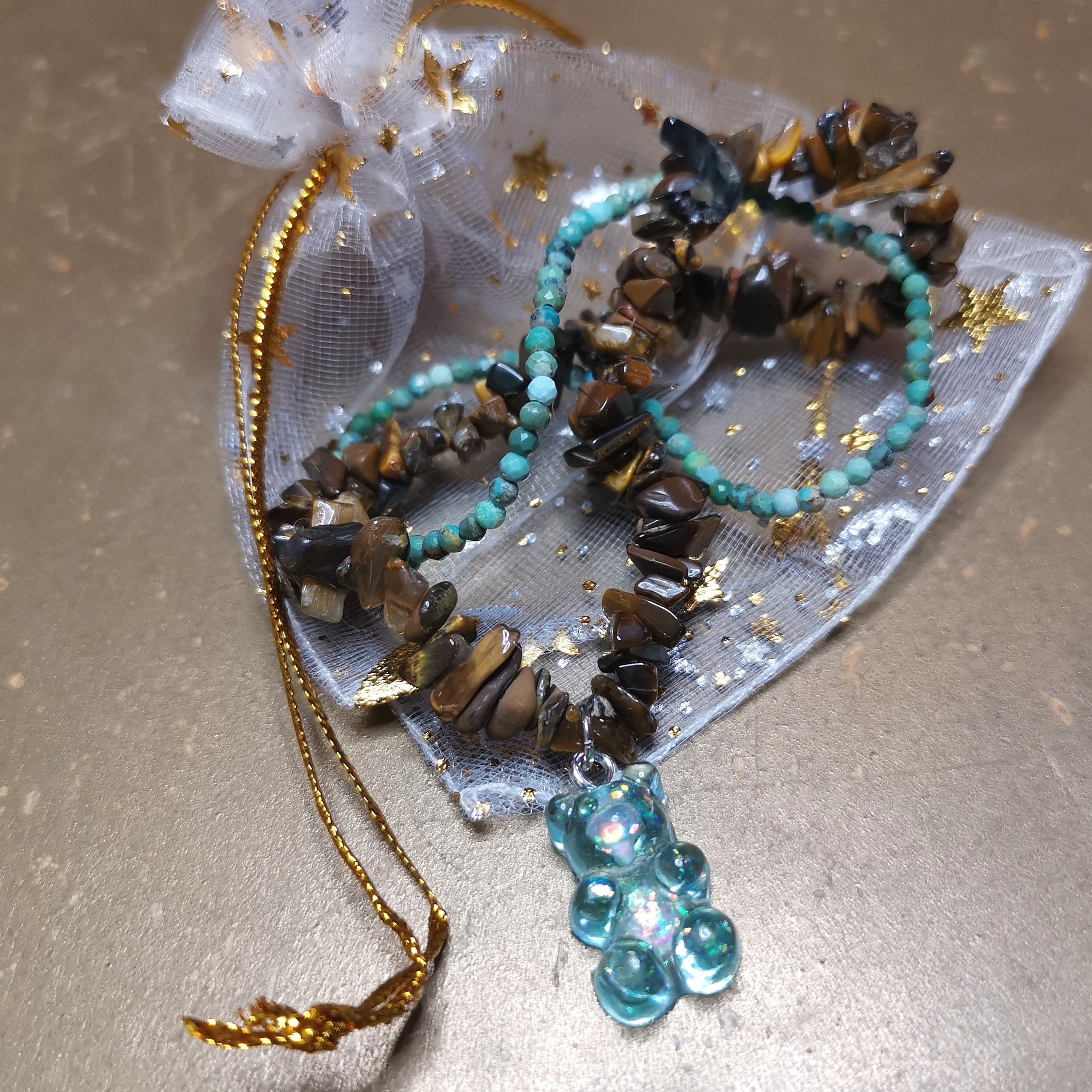 Armband Edelstein Set „Mut & Eigenliebe“ – Tigerauge & Türkis · Krafttier Glücksbärchen