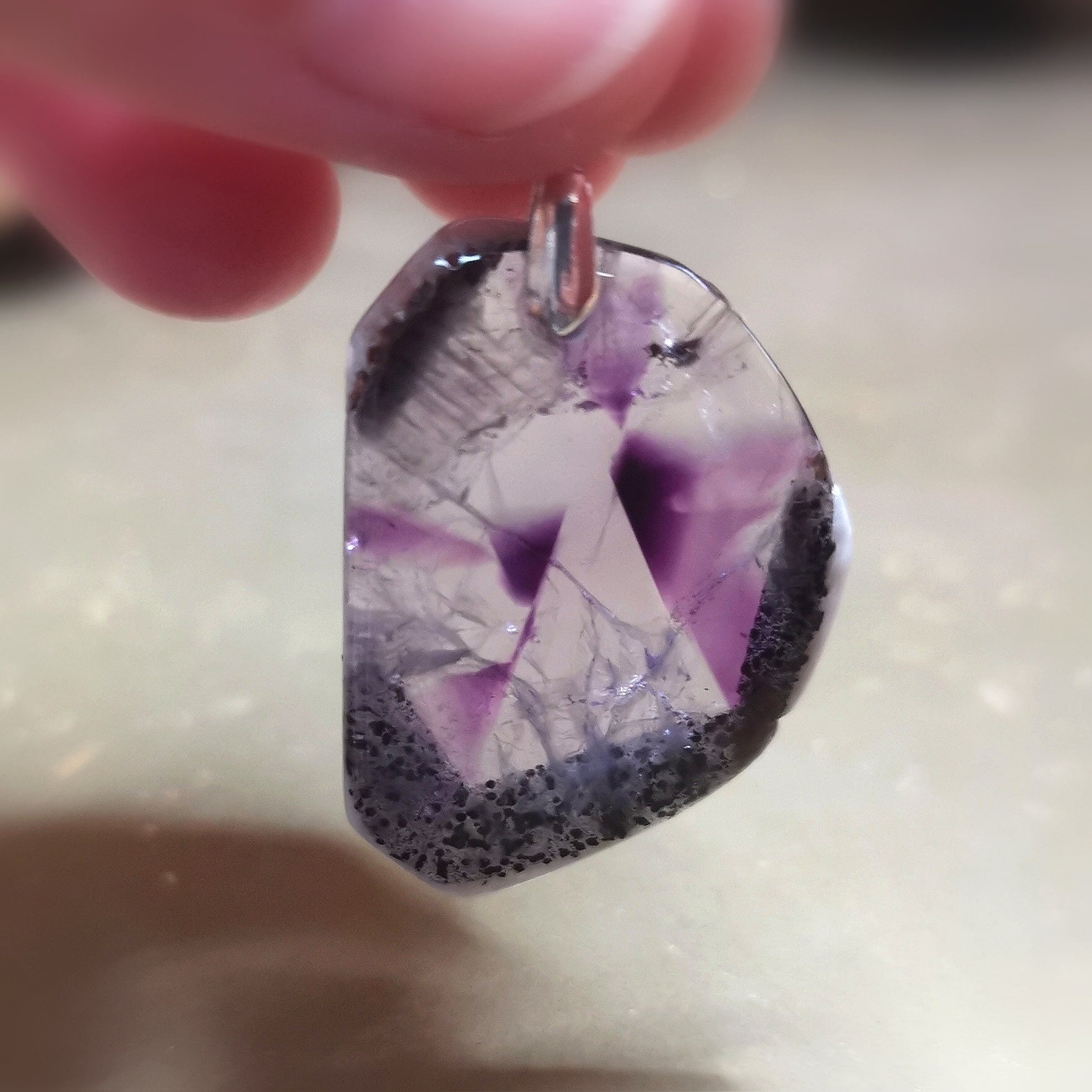 Amethyst Trapiche „Mühle“ Edelstein Anhänger – geweiht für Spiritualität & innere Ausrichtung