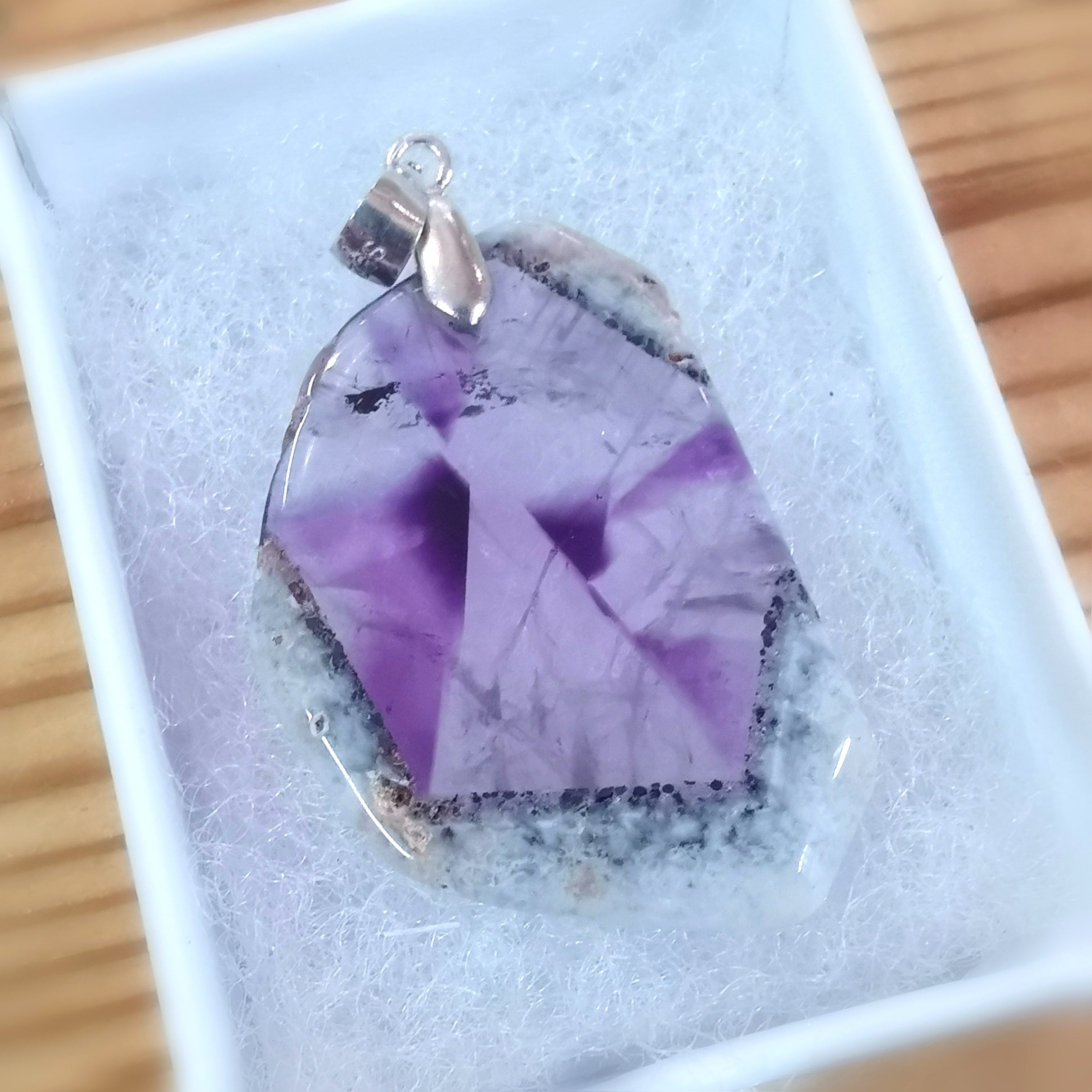 Amethyst Trapiche „Mühle“ Edelstein Anhänger – geweiht für Spiritualität & innere Ausrichtung