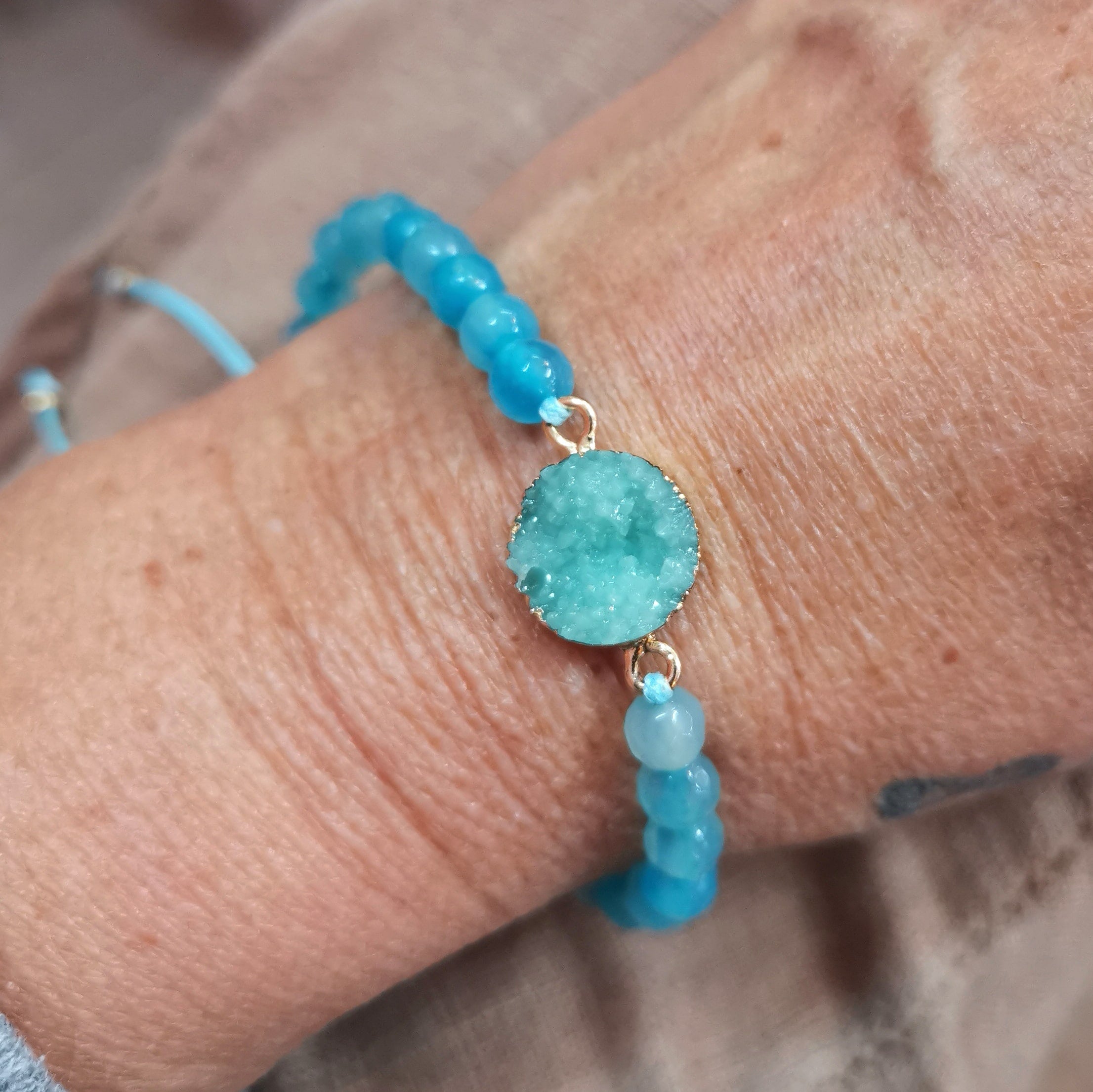 Achat Türkis Edelstein Boho Armband – Gold · alle Größen · Ruhe, Schutz & freie Energie