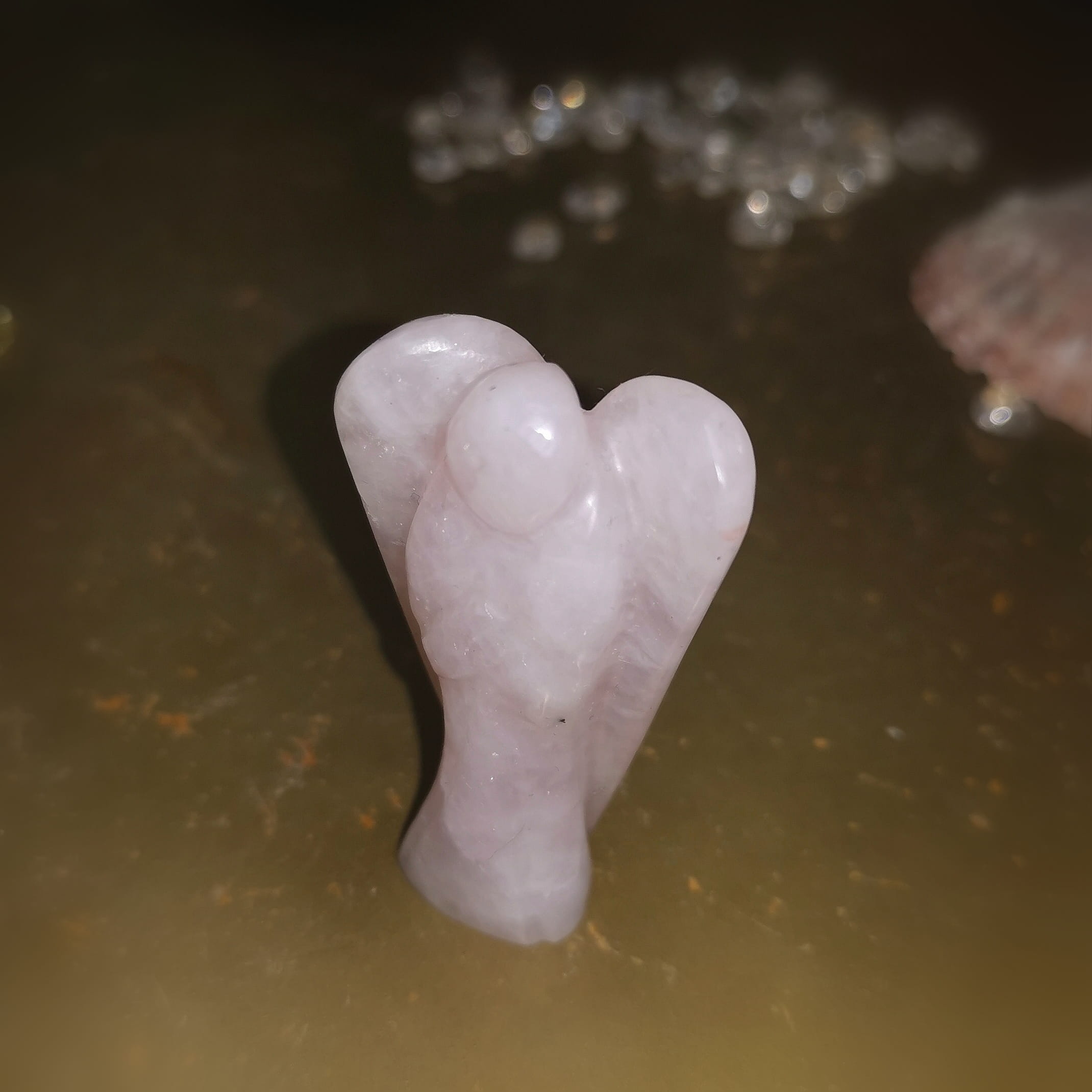 Rosenquarz Schutzengel Handschmeichler Edelstein Talisman – Vertrauen
