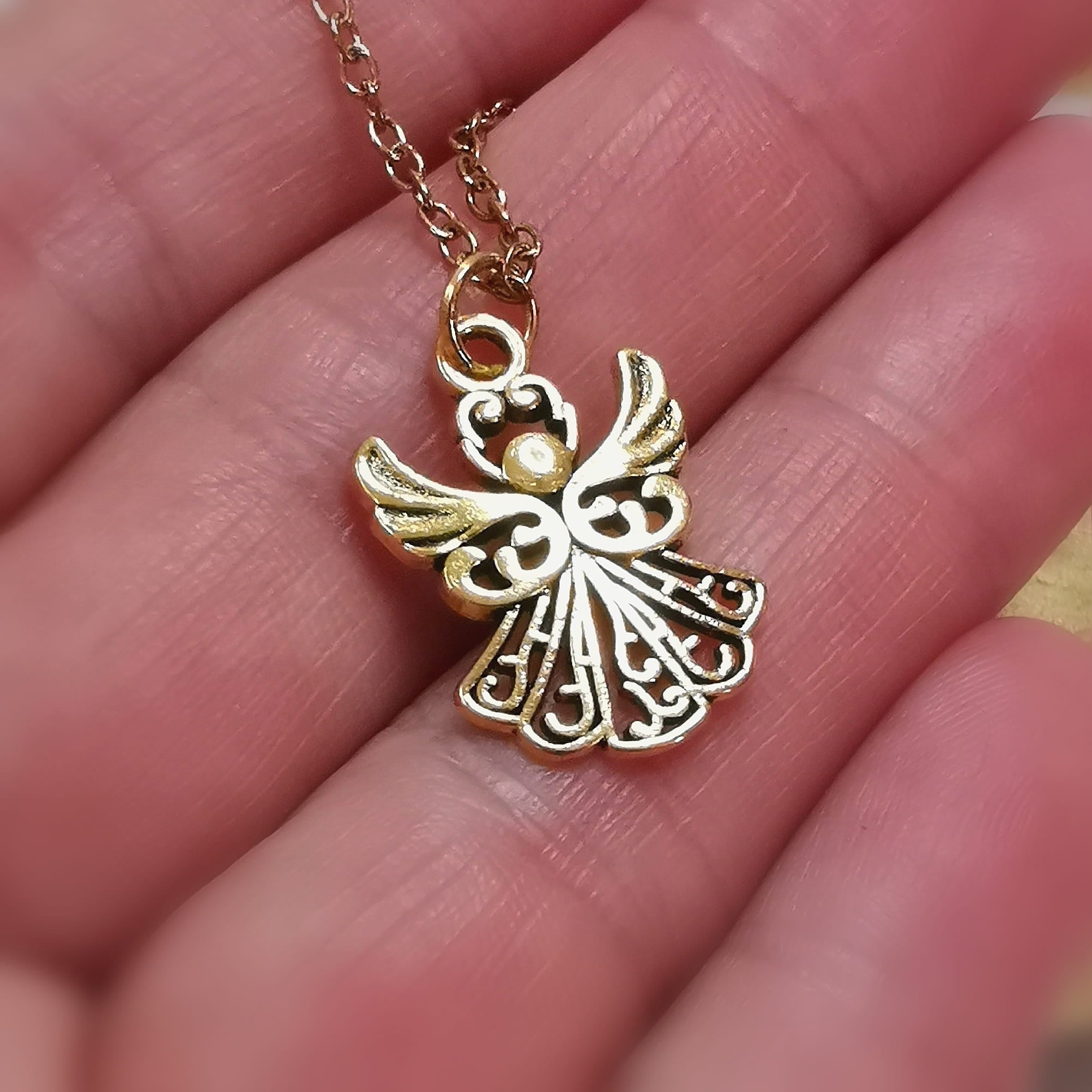 Schutzengel Gold Edelstahl Kette – geweiht für Schutz, Vertrauen & Hoffnung